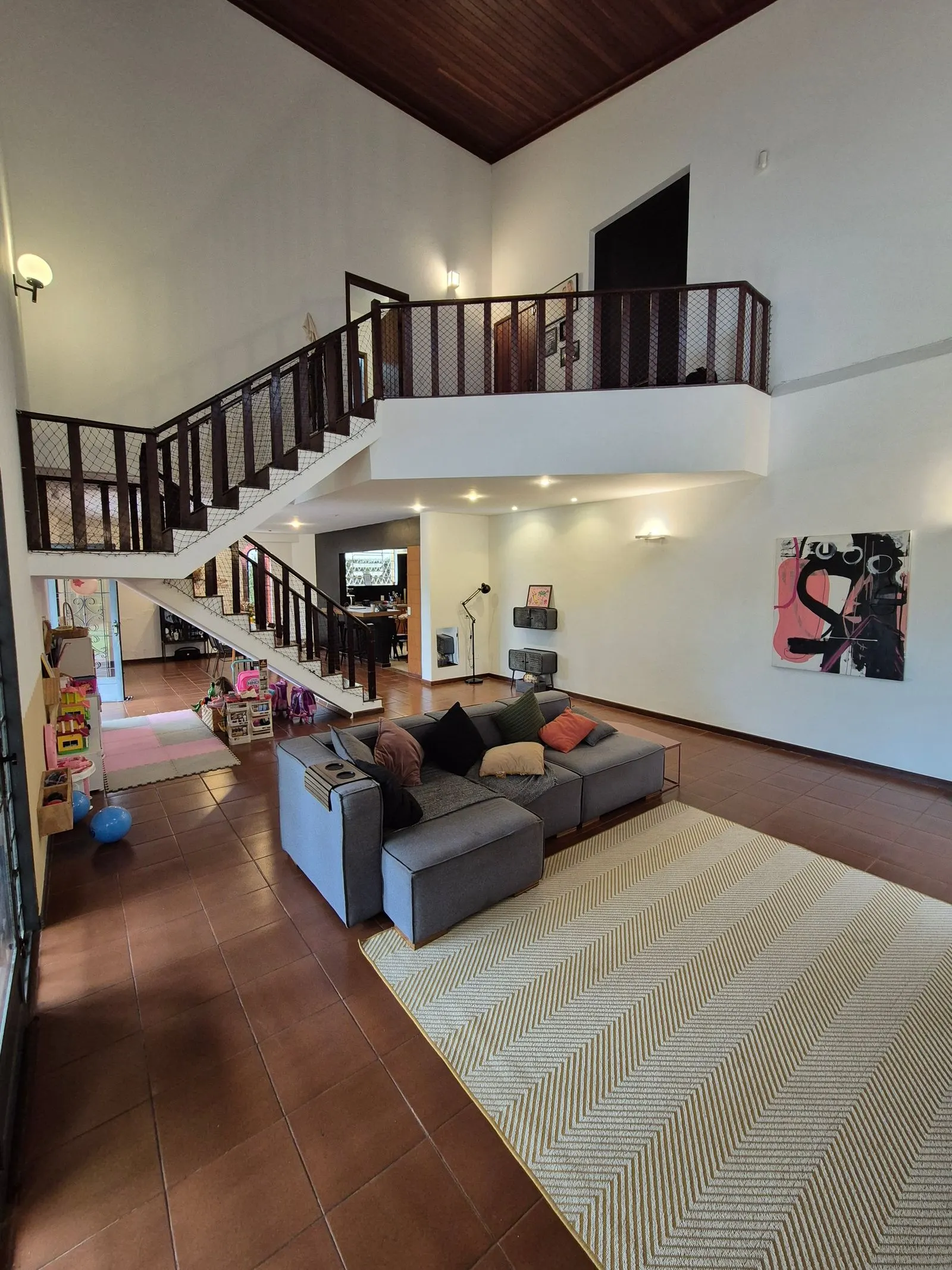 Casa 4 Quartos área externa com jardim miniatura 2