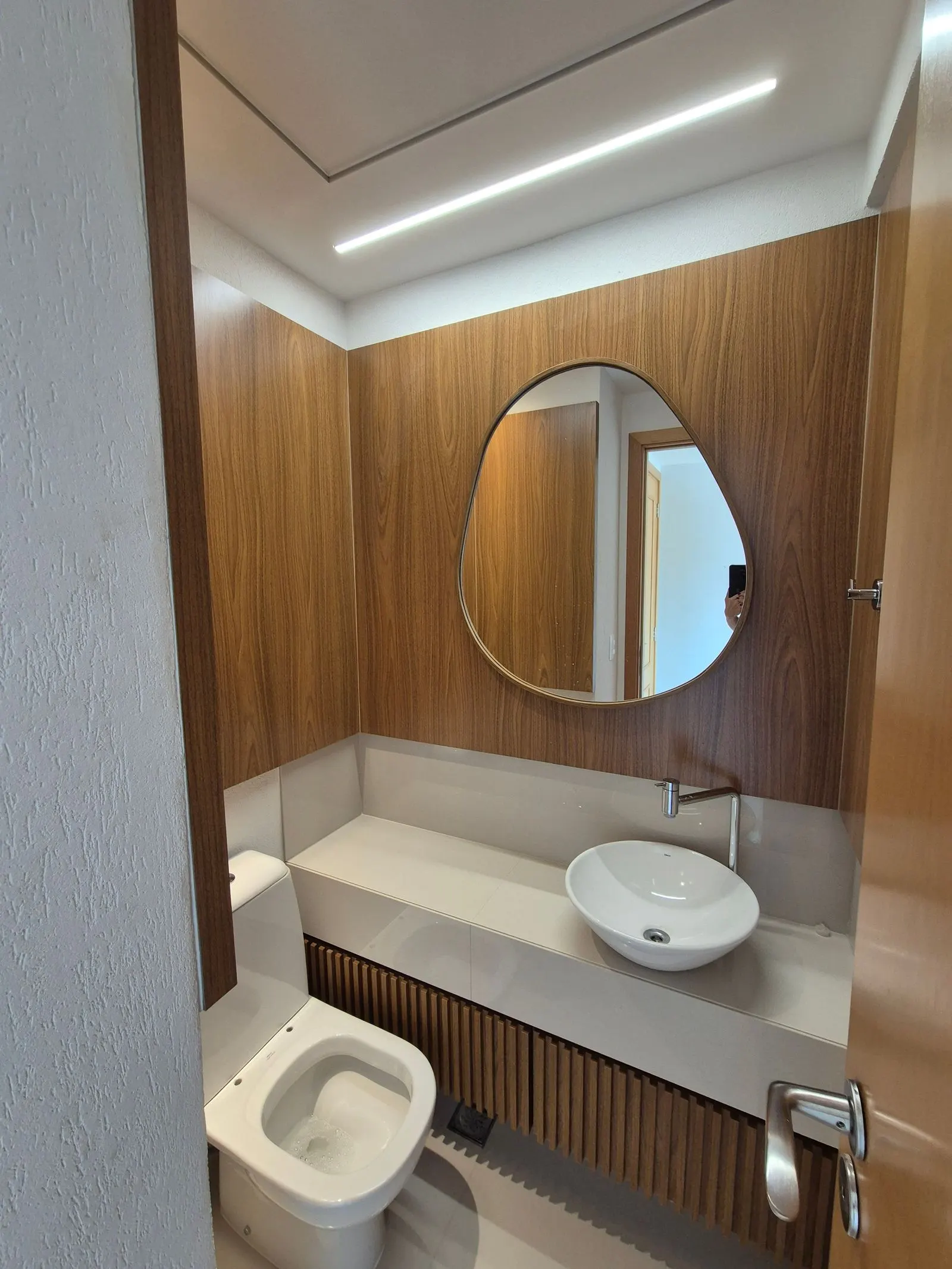 Localização excelente Apartamento Novo Varanda Gourmet 4 Quartos 3 Vagas livres miniatura 4