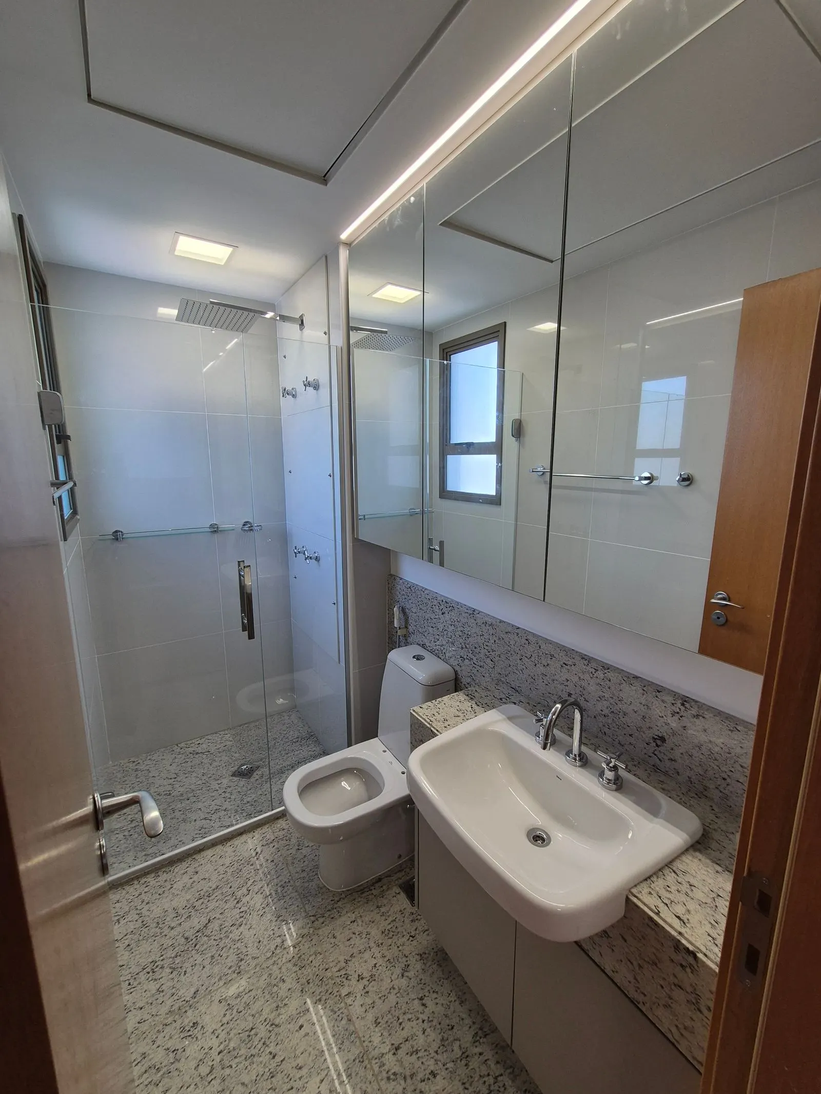 Localização excelente Apartamento Novo Varanda Gourmet 4 Quartos 3 Vagas livres miniatura 17