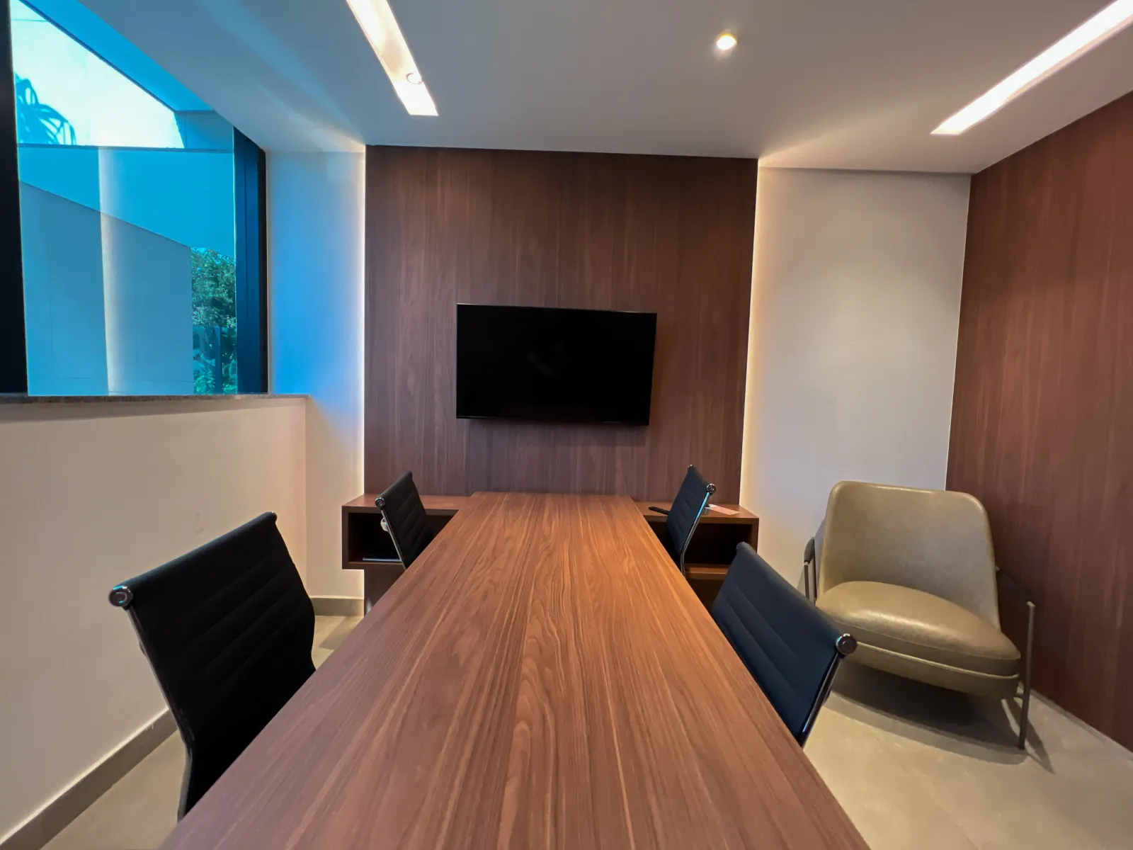Apartamento 3 quartos com suíte, lavabo, lazer, padrão Capanema miniatura 6