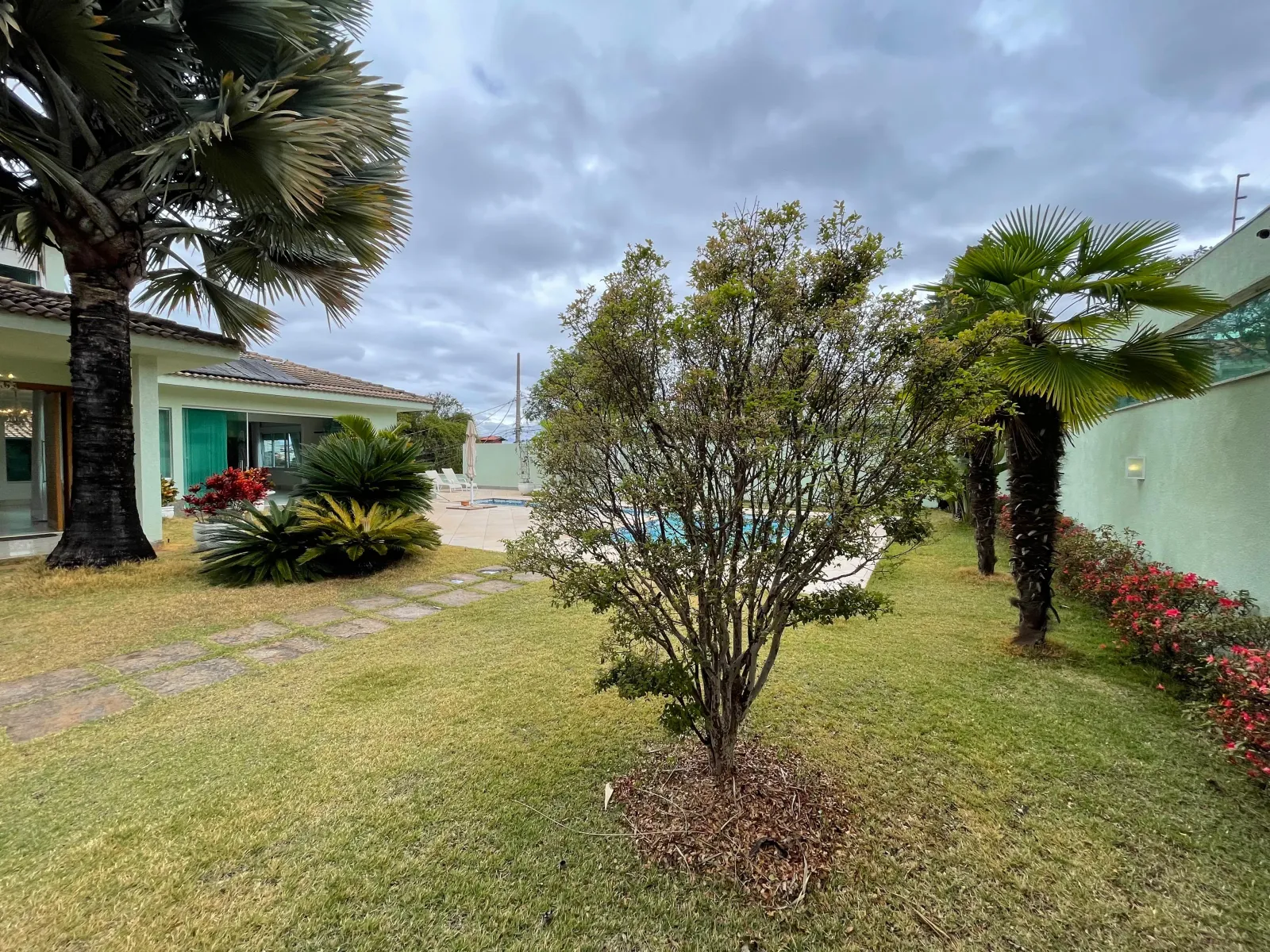 Propriedade para venda - Belvedere - 900m2 - paisagismo e gramado- 5 quartos - 3 suítes - segura - ponto nobre, foto 5