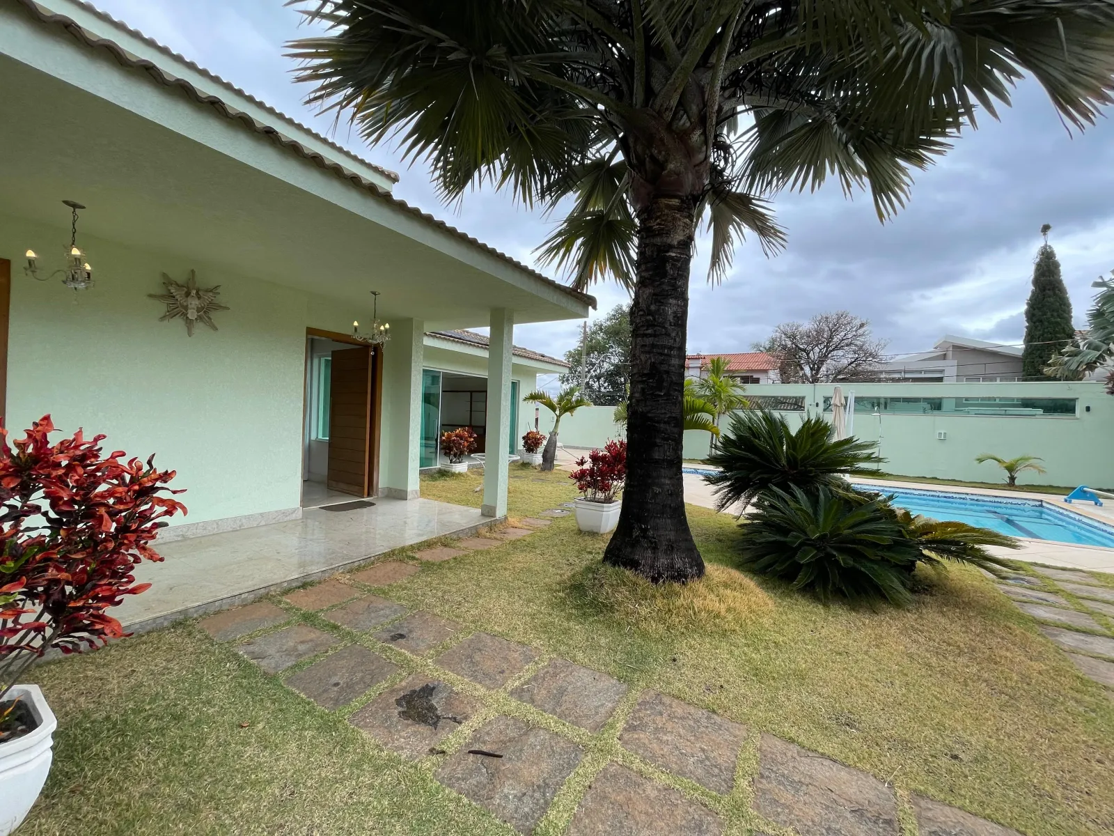Propriedade para venda - Belvedere - 900m2 - paisagismo e gramado- 5 quartos - 3 suítes - segura - ponto nobre, foto 13