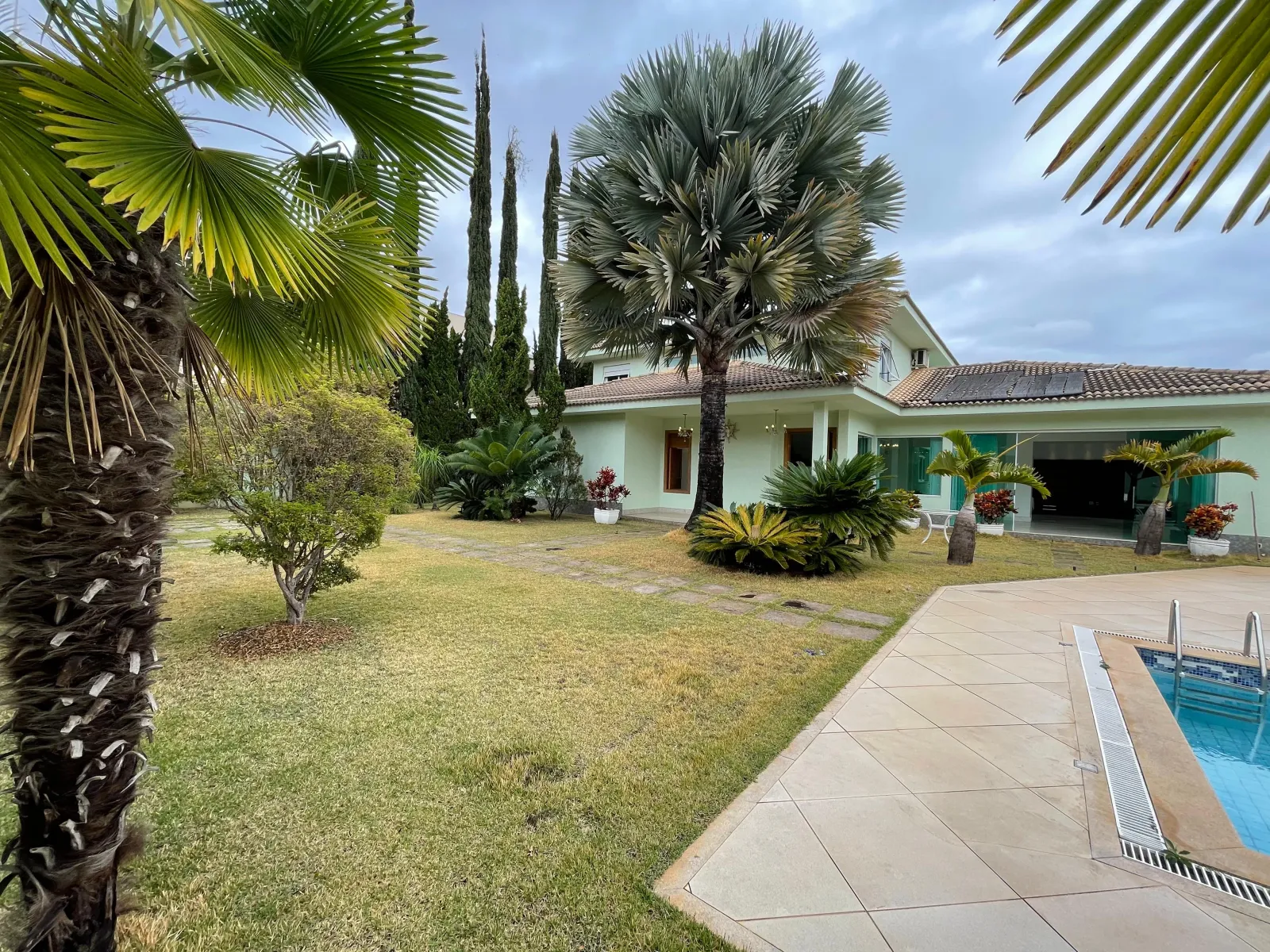 Propriedade para venda - Belvedere - 900m2 - paisagismo e gramado- 5 quartos - 3 suítes - segura - ponto nobre, foto 16