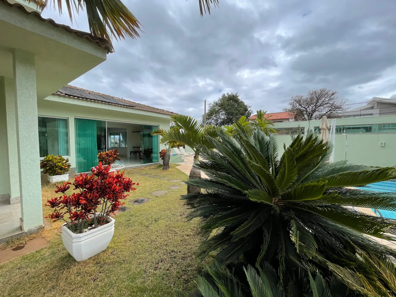 Propriedade para venda - Belvedere - 900m2 - paisagismo e gramado- 5 quartos - 3 suítes - segura - ponto nobre, foto 17