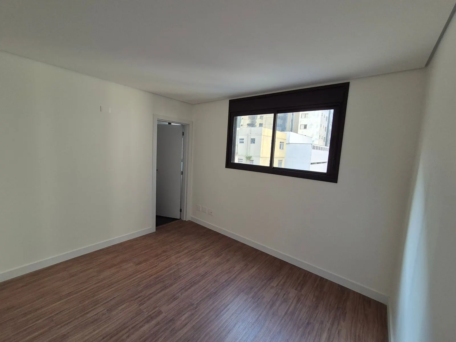 Apartamento Novo no Bairro de Lourdes para Investir ou Morar miniatura 11