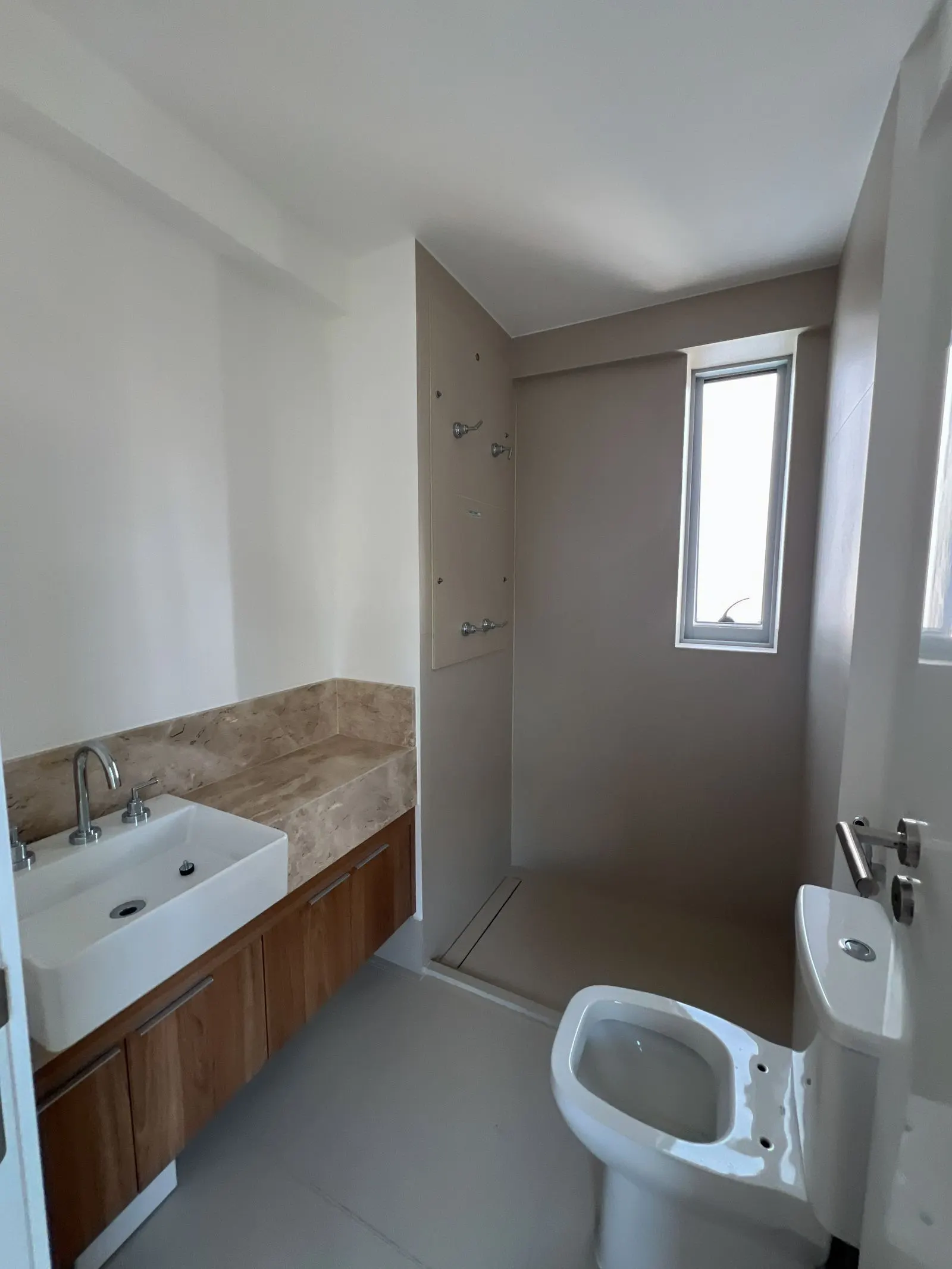 Funcionários - Ponto nobre - vista lindíssima permanente - 2 suítes - lavabo - 2 vagas - alto padrão CANOPUS - novo, foto 19