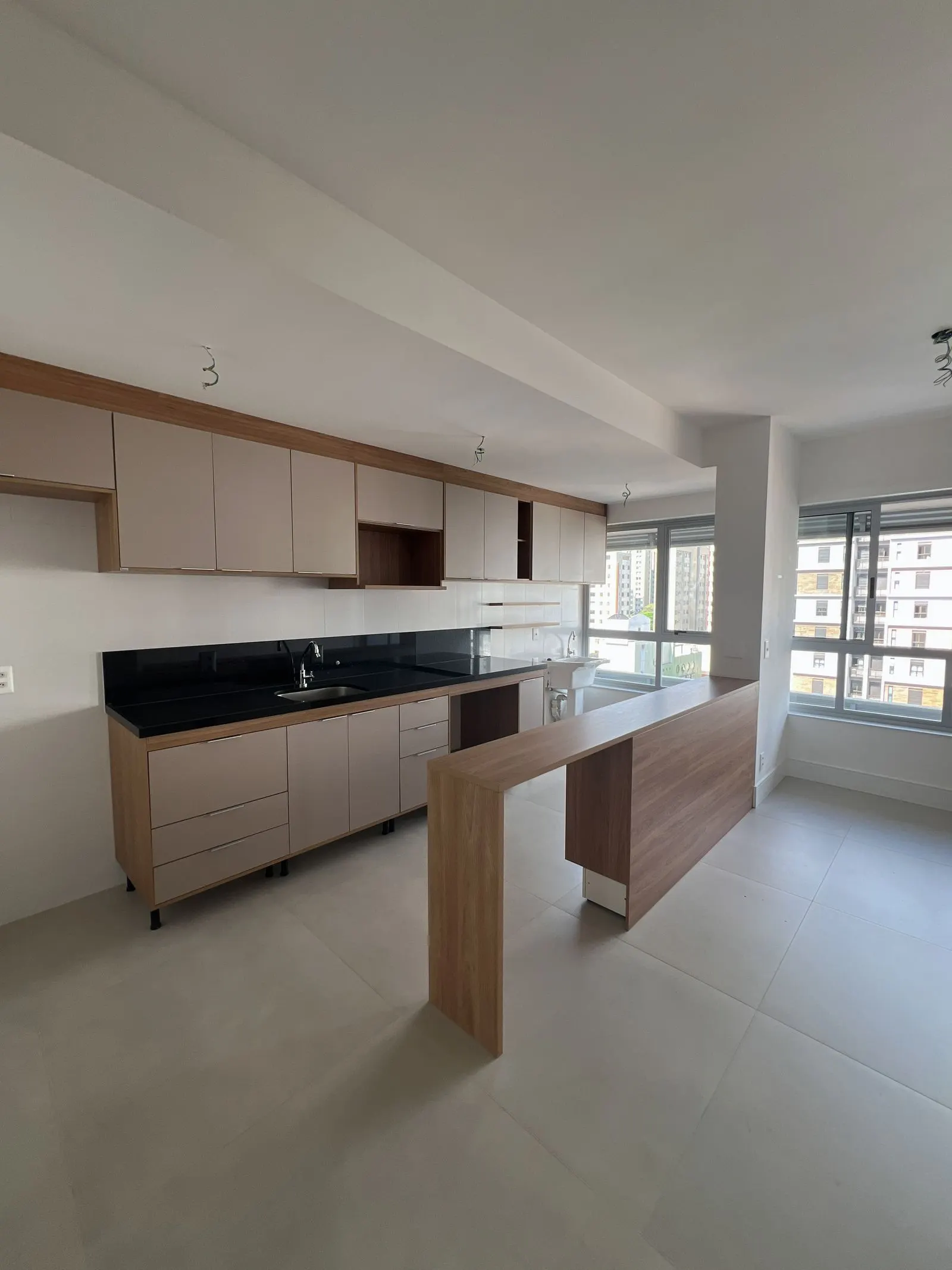 Funcionários - Ponto nobre - vista lindíssima permanente - 2 suítes - lavabo - 2 vagas - alto padrão CANOPUS - novo, foto 17