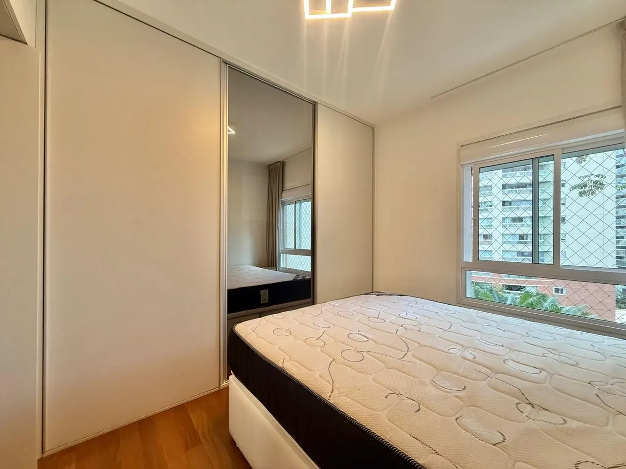 Alto Luxo no Vila da Serra - Área Privativa de 310m² - 4 suítes - adega - automação - 3 vagas e lazer especial miniatura 24