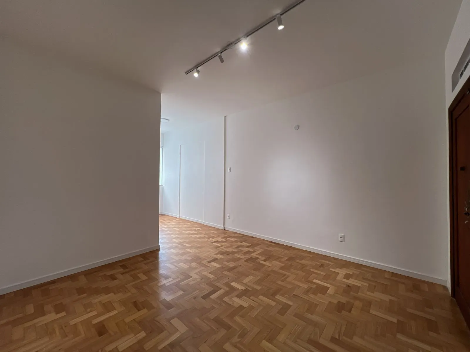 Totalmente reformado - centro - 3qrts c/ suíte e Closet - 115m2 - DCE - Lavabo - airbnb - ponto nobre - 3 vagas livres - vista, foto 23