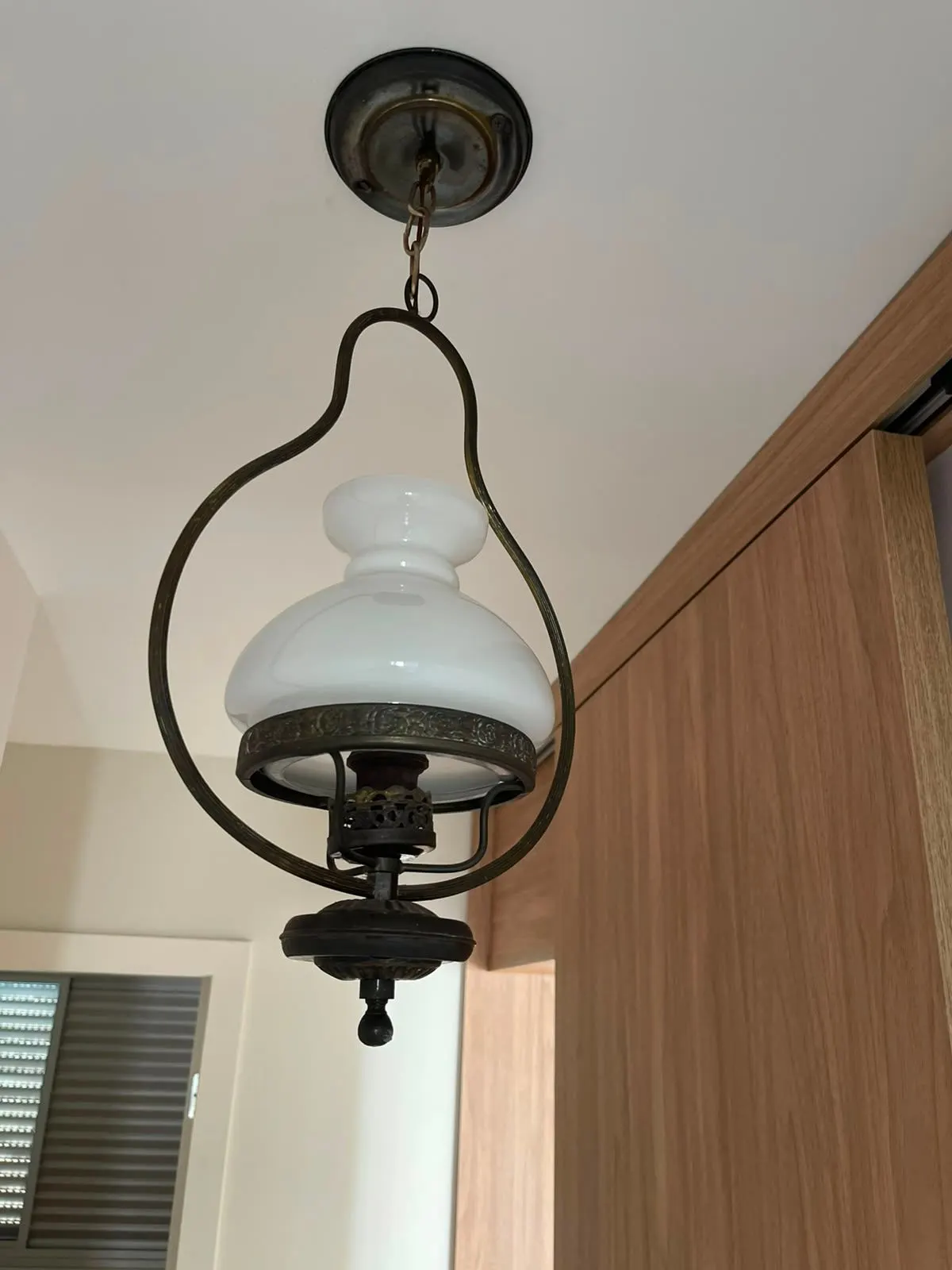 SAVASSI - Ponto nobre - Lindo apartamento  decorado 3 quartos c/ suíte - Lavabo - 2 vagas livres - lazer - prédio imponente miniatura 19