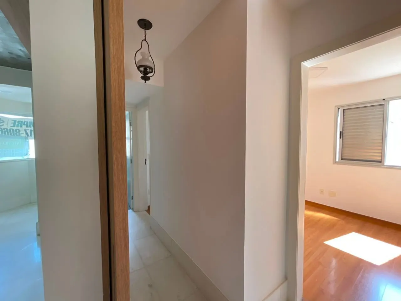 SAVASSI - Ponto nobre - Lindo apartamento  decorado 3 quartos c/ suíte - Lavabo - 2 vagas livres - lazer - prédio imponente miniatura 43