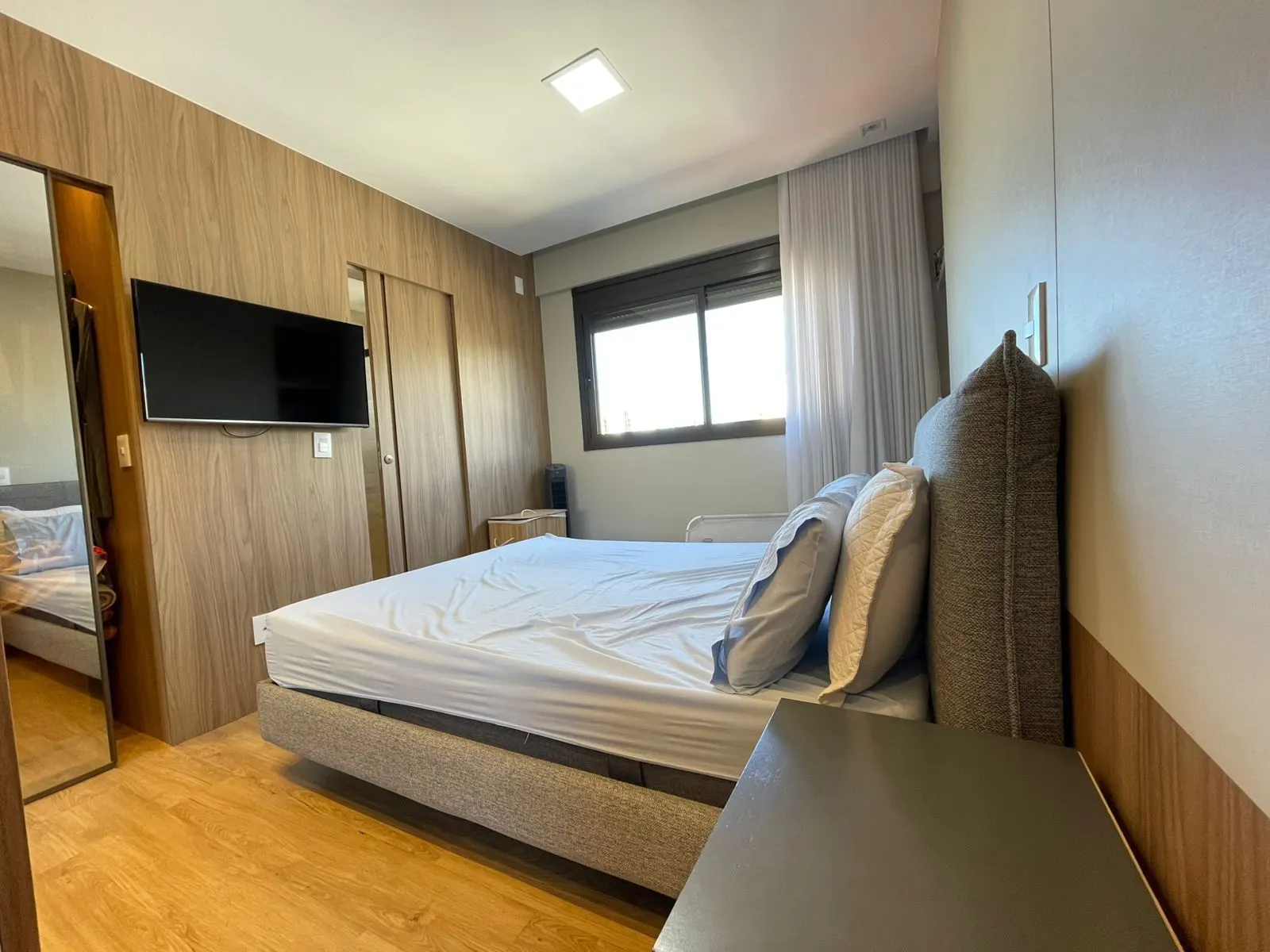 São Pedro/ Sto Antônio - Lindo e decorado 3 quartos c/ suite, closet, semi suite, decorado e montado - vista permanente - lazer - prédio novo - rua plana, foto 16