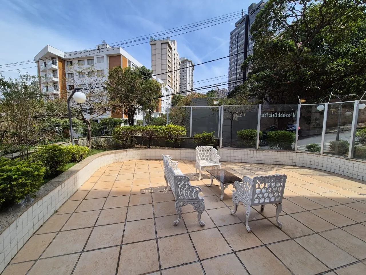 excelente custo benefício no bairro Vila Pris. Localização ótima, 3 quartos, 2 vagas, amplo com 92m2 e dce, foto 23