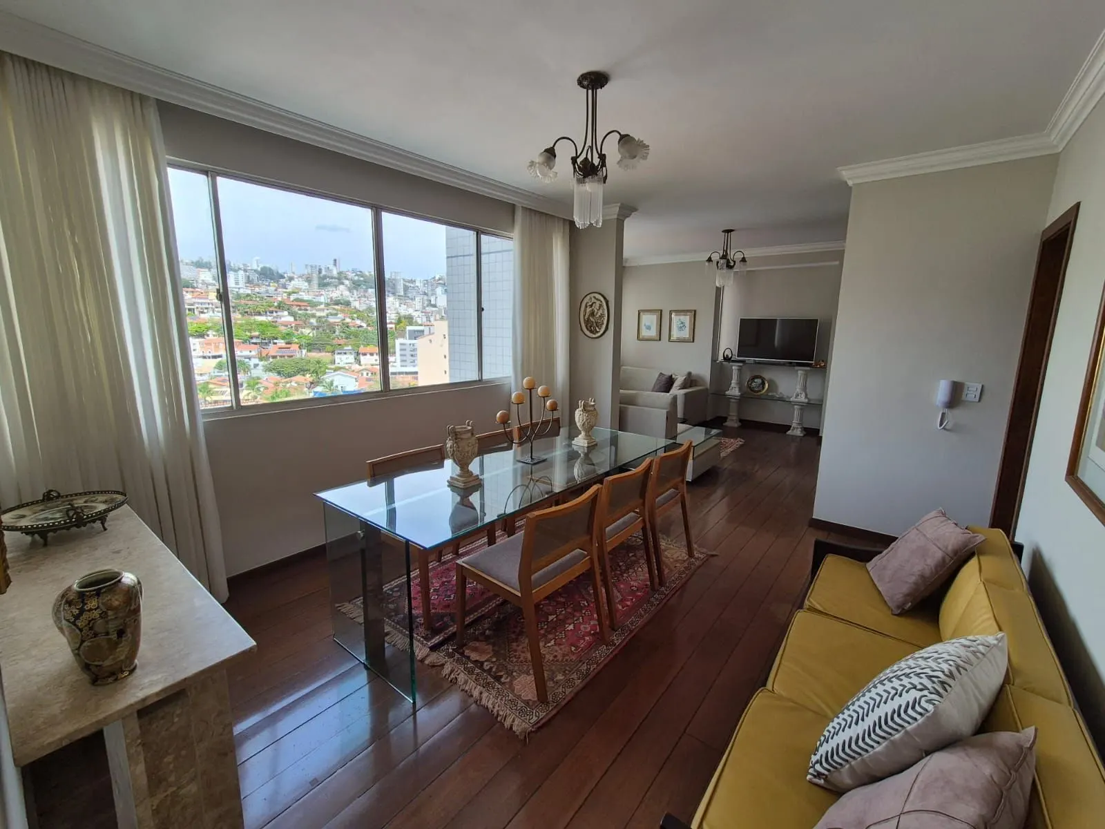 excelente custo benefício no bairro Vila Pris. Localização ótima, 3 quartos, 2 vagas, amplo com 92m2 e dce, foto 4