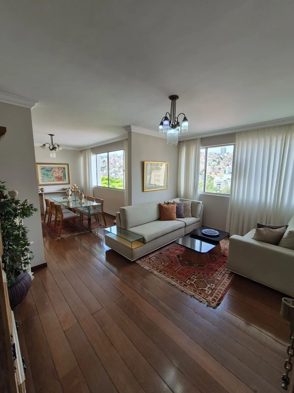 excelente custo benefício no bairro Vila Pris. Localização ótima, 3 quartos, 2 vagas, amplo com 92m2 e dce, foto 2