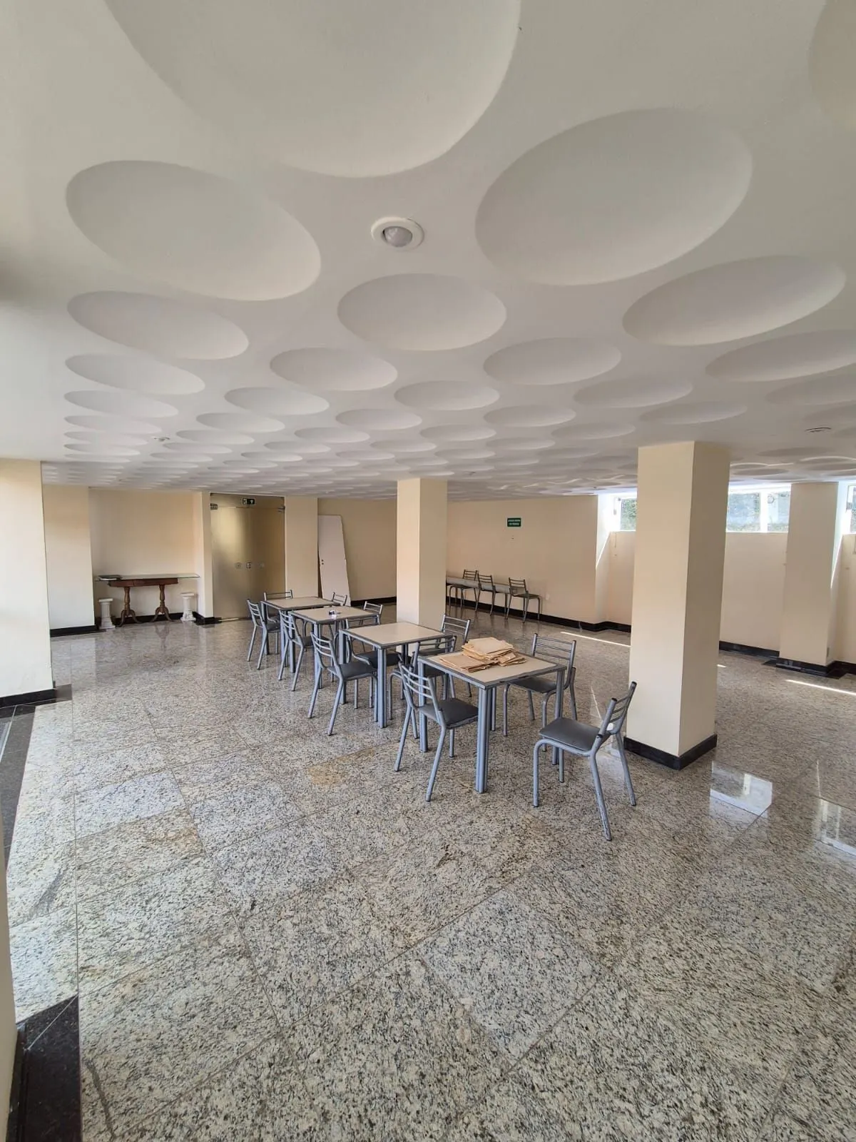 excelente custo benefício no bairro Vila Pris. Localização ótima, 3 quartos, 2 vagas, amplo com 92m2 e dce, foto 25