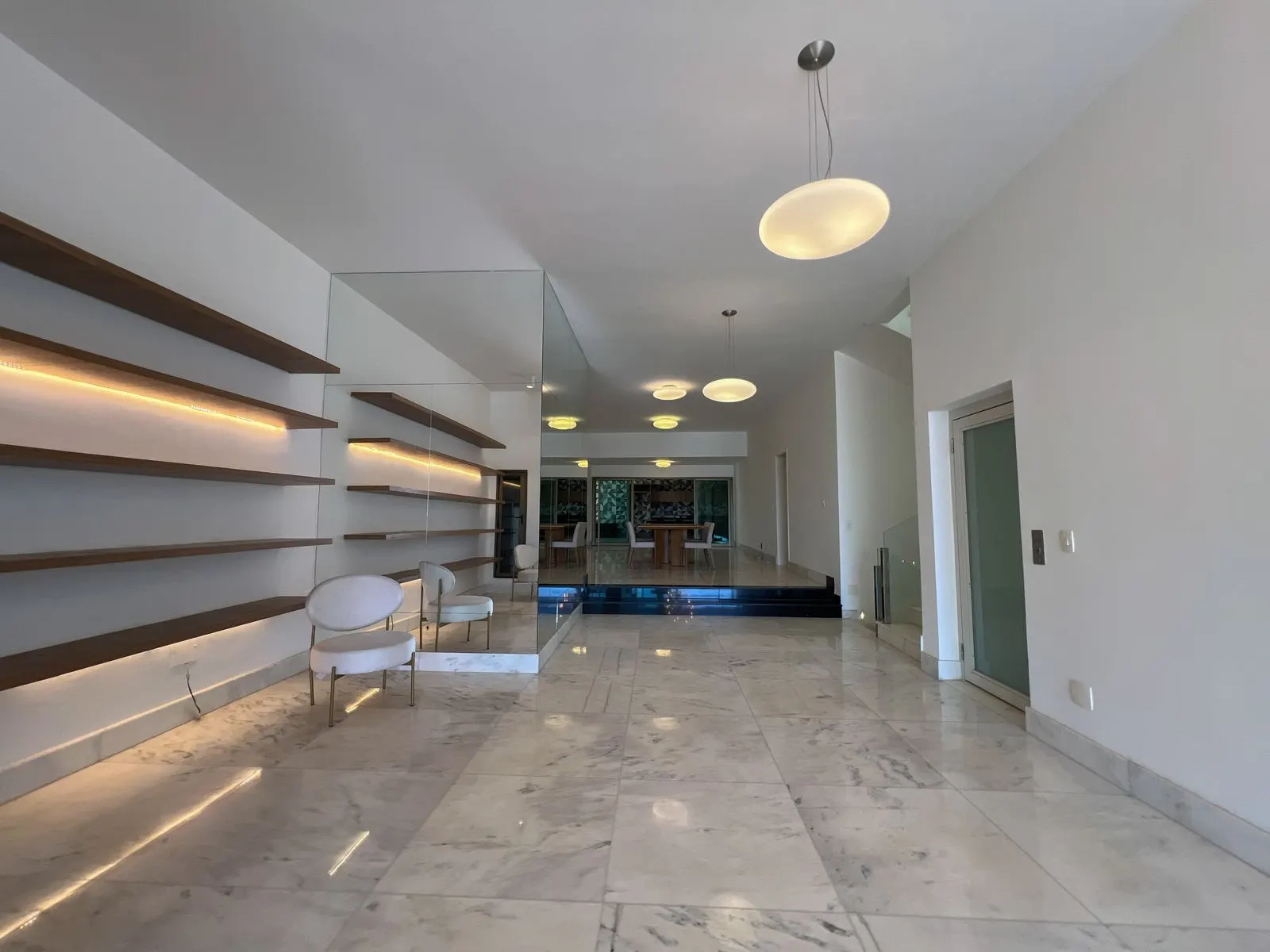 Casa Lindíssima - 5 suítes - elevador - 736m2 construídos | R$ 13.400.000,00 - Vale dos Cristais - Nova Lima - Condomínio Nascentes, foto 37