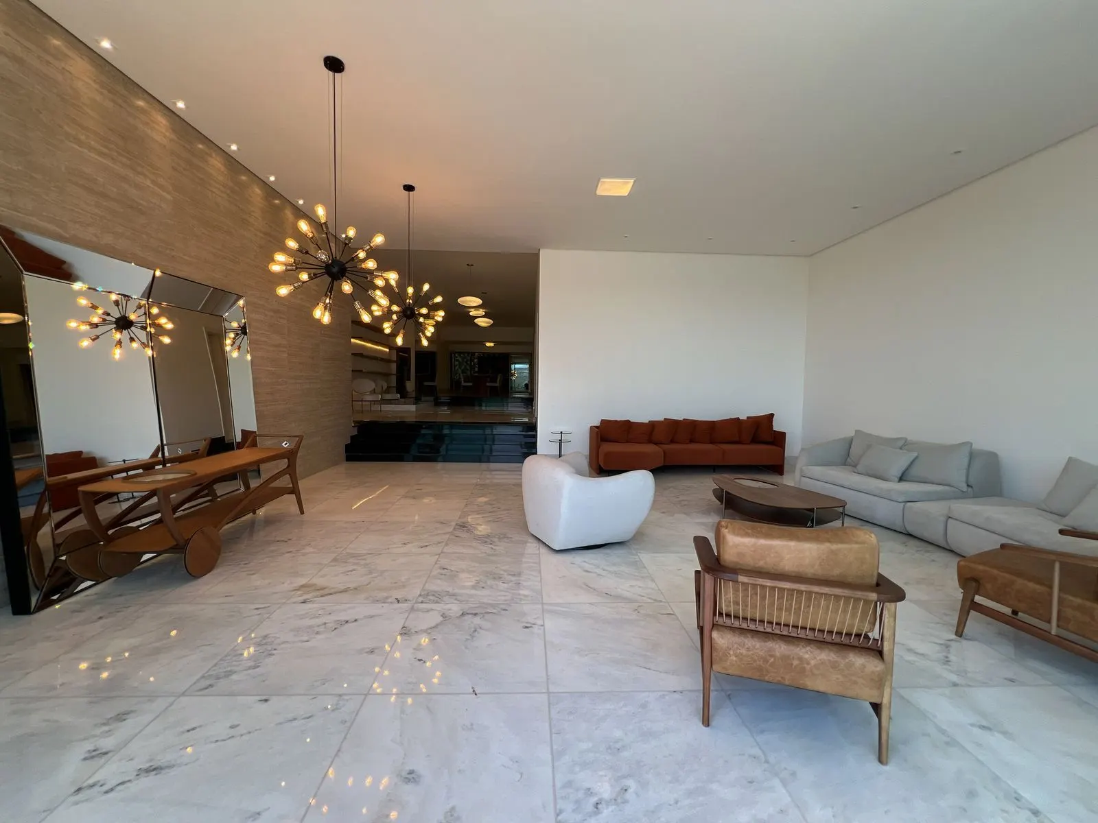 Casa Lindíssima - 5 suítes - elevador - 736m2 construídos | R$ 13.400.000,00 - Vale dos Cristais - Nova Lima - Condomínio Nascentes, foto 46