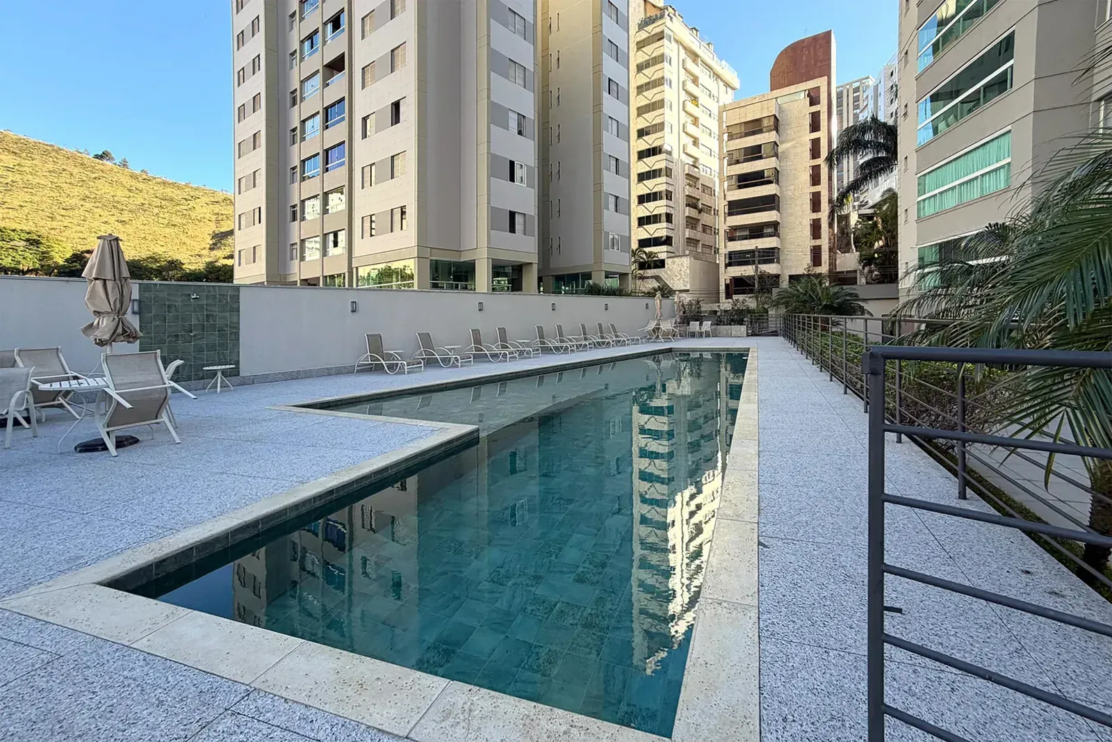 Lindissimo Apartamento de 100m², 4quartos transfomados em 2 c/ 3 vagas e lazer - Sion - vista permanente, foto 30