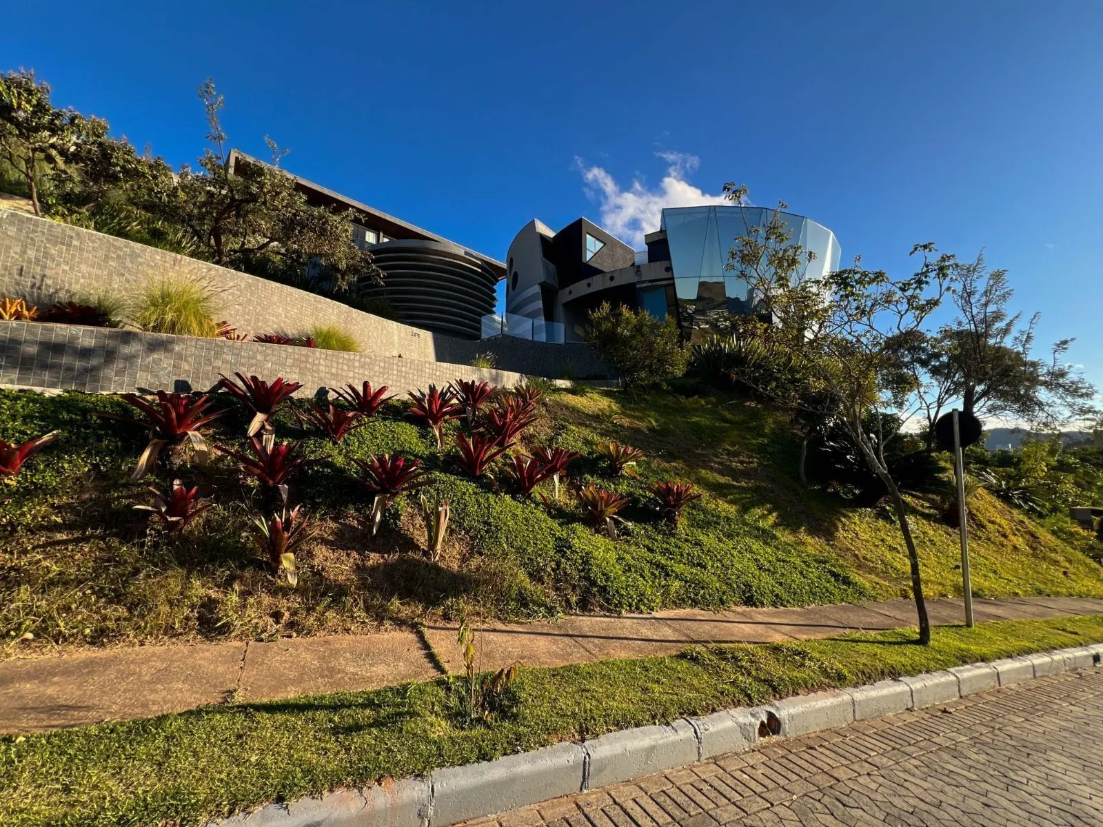 Vale dos Cristais, Nova Lima, MG, Casa Diamante, 5 quartos, 4 suítes, vista espetacular permanente, foto 3