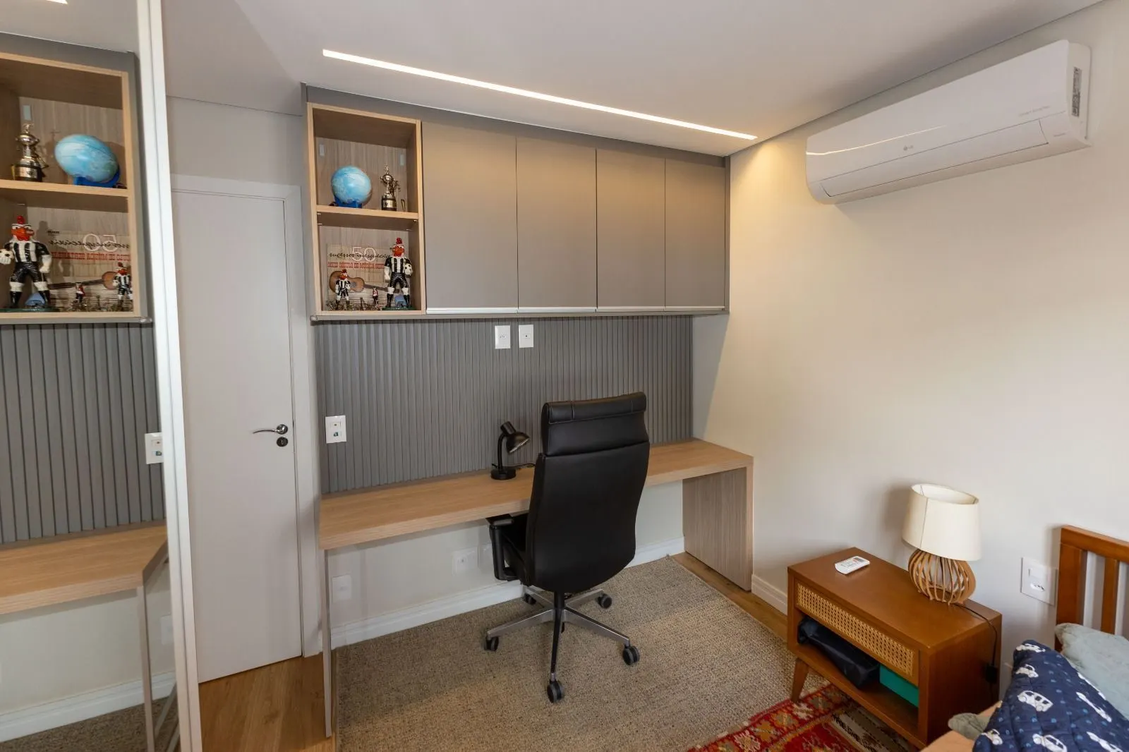 Cobertura duplex, Sion, alto padrão, 3 vagas, 3 quartos, vista permanente, predio novo, foto 22