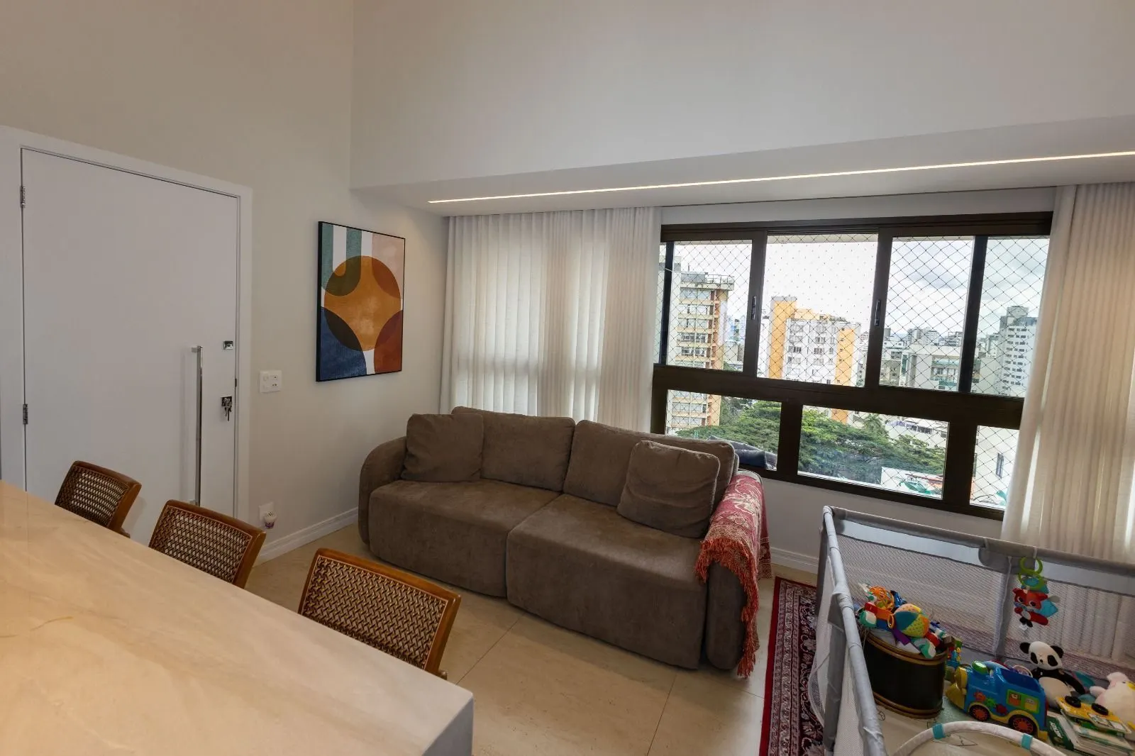 Cobertura duplex, Sion, alto padrão, 3 vagas, 3 quartos, vista permanente, predio novo, foto 3