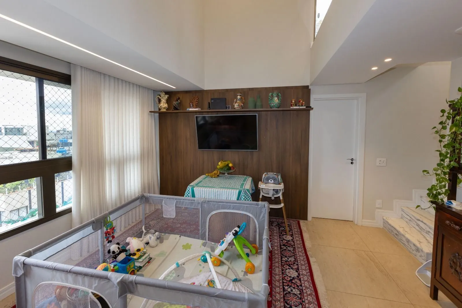 Cobertura duplex, Sion, alto padrão, 3 vagas, 3 quartos, vista permanente, predio novo, foto 4