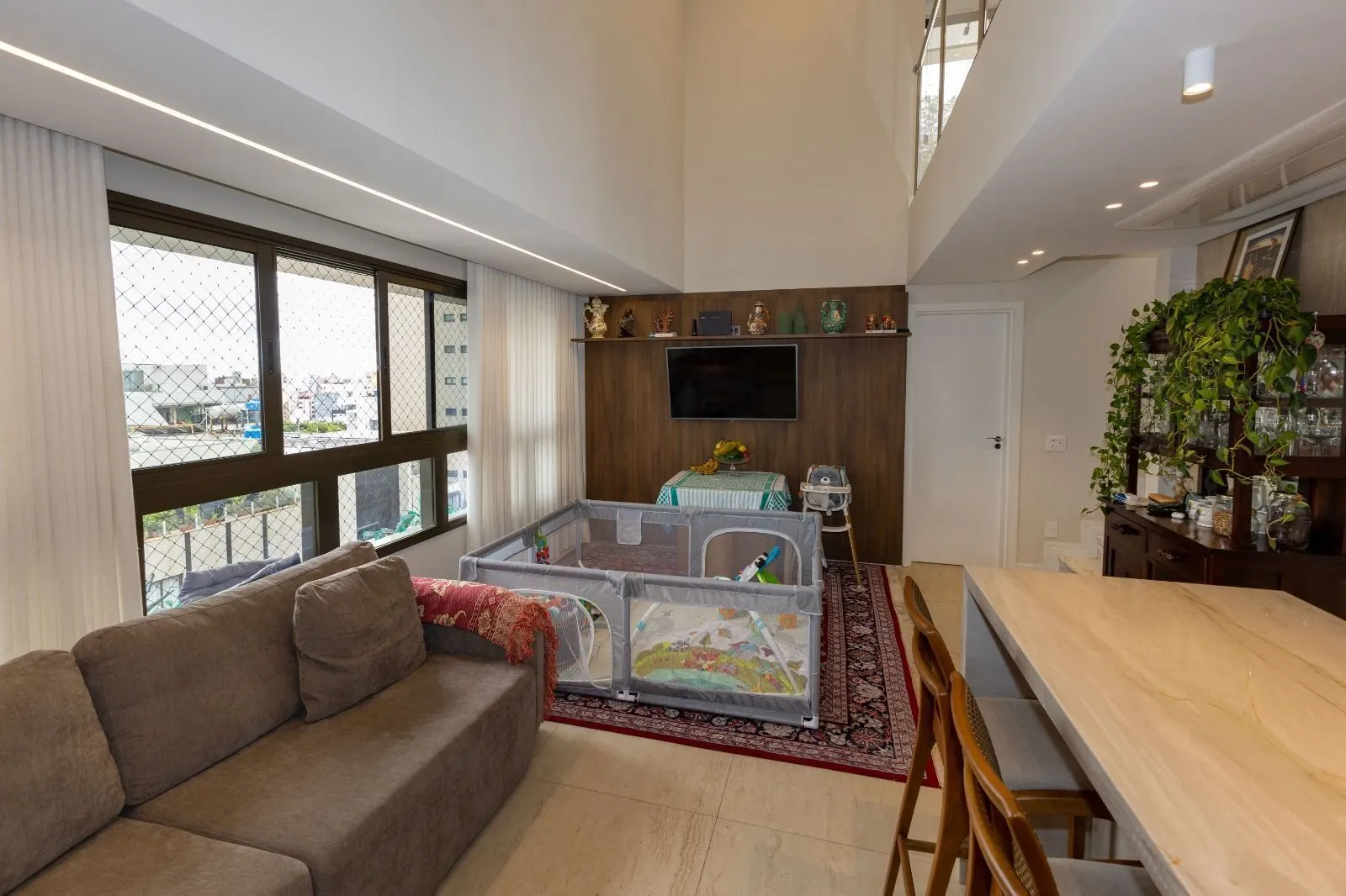 Cobertura duplex, Sion, alto padrão, 3 vagas, 3 quartos, vista permanente, predio novo, foto 6