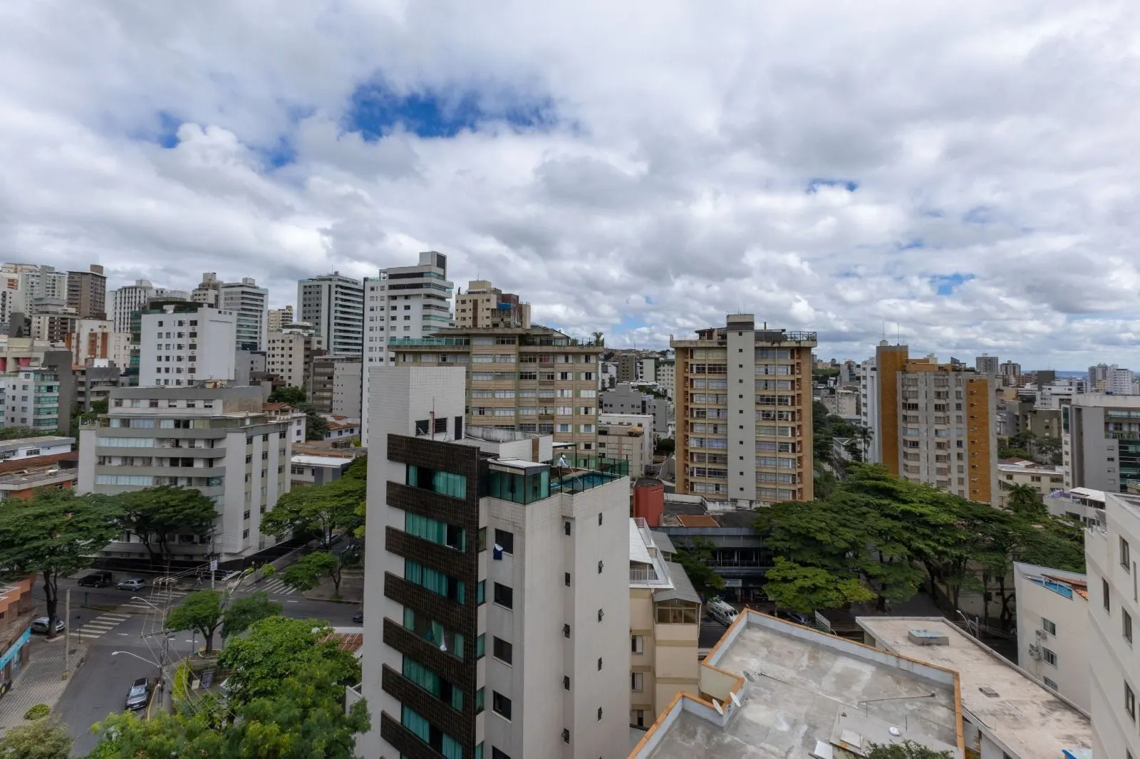 Cobertura duplex, Sion, alto padrão, 3 vagas, 3 quartos, vista permanente, predio novo, foto 29