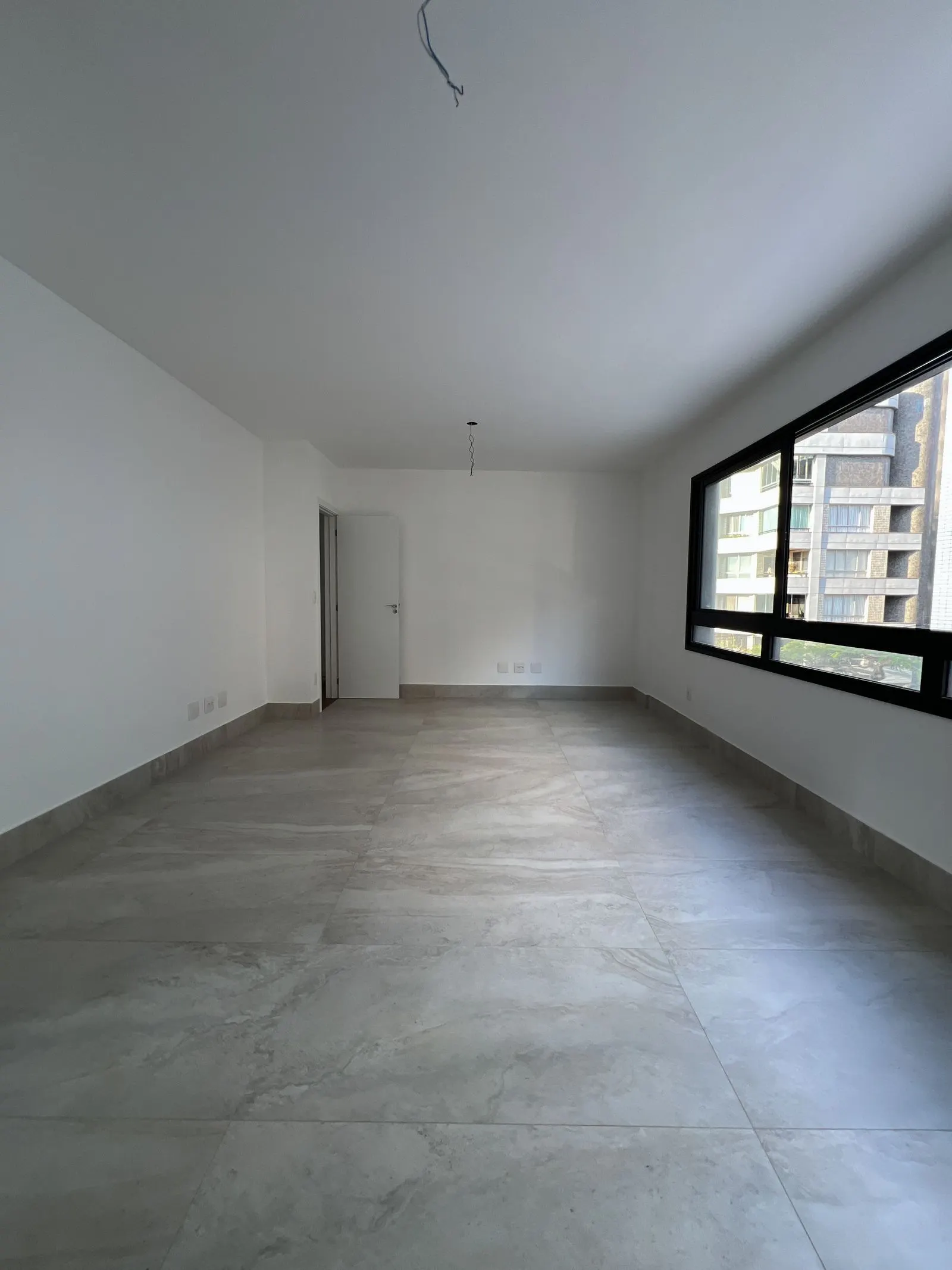 Apartamento no Gutierrez, padrão Capanema, lazer lindo, 2 vagas, portaria 24 horas e ponto nobre. Novo!, foto 5
