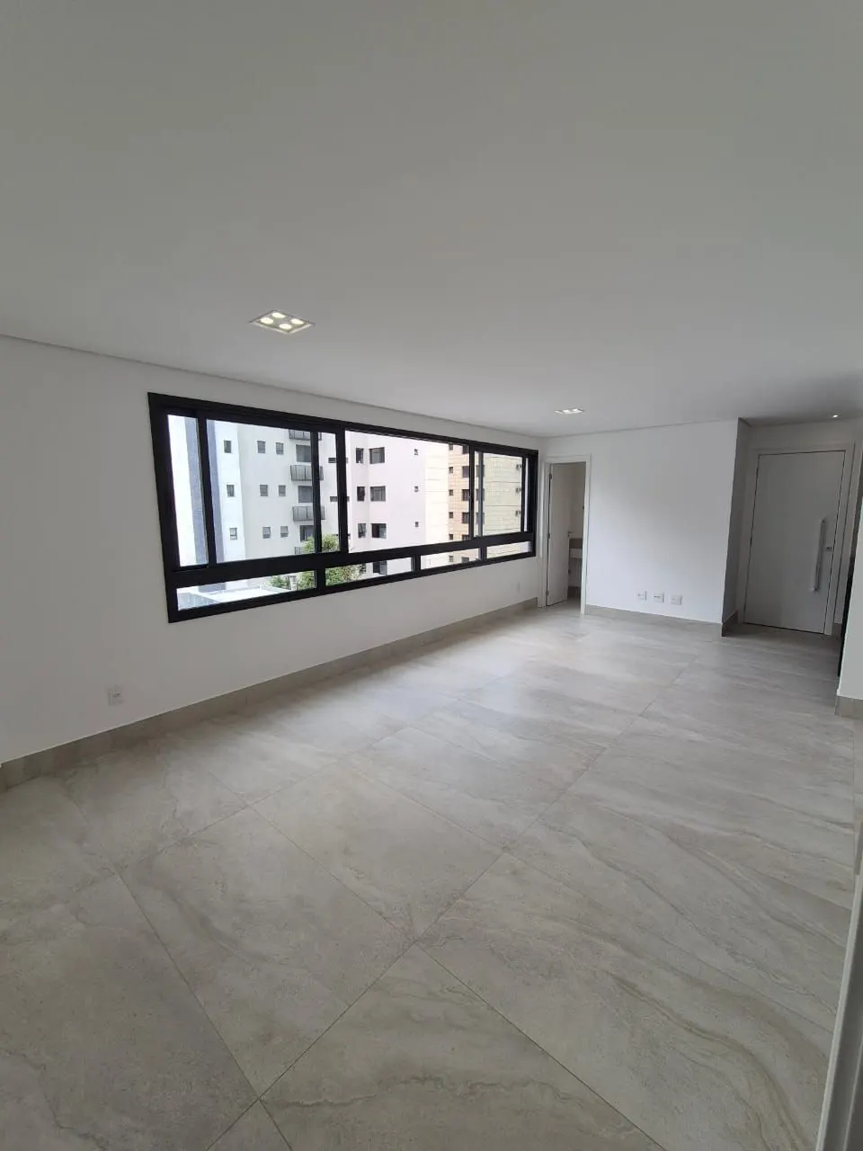 Apartamento no Gutierrez, padrão Capanema, Montado e planejado, ar condicionado, andar alto, lazer, ponto nobre, foto 4