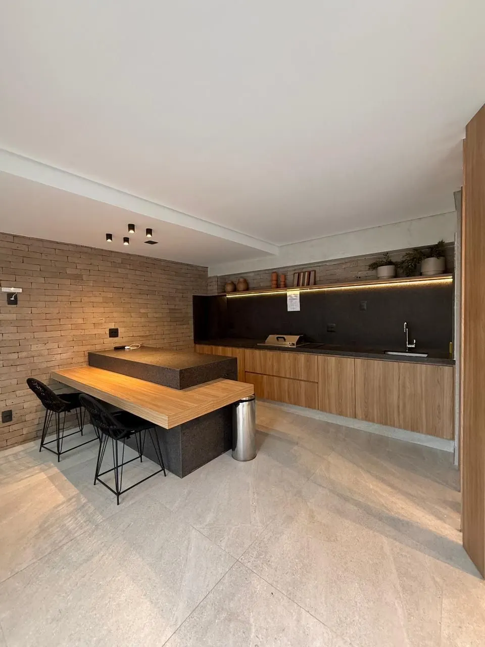 Apartamento no Gutierrez, padrão Capanema, Montado e planejado, ar condicionado, andar alto, lazer, ponto nobre, foto 22
