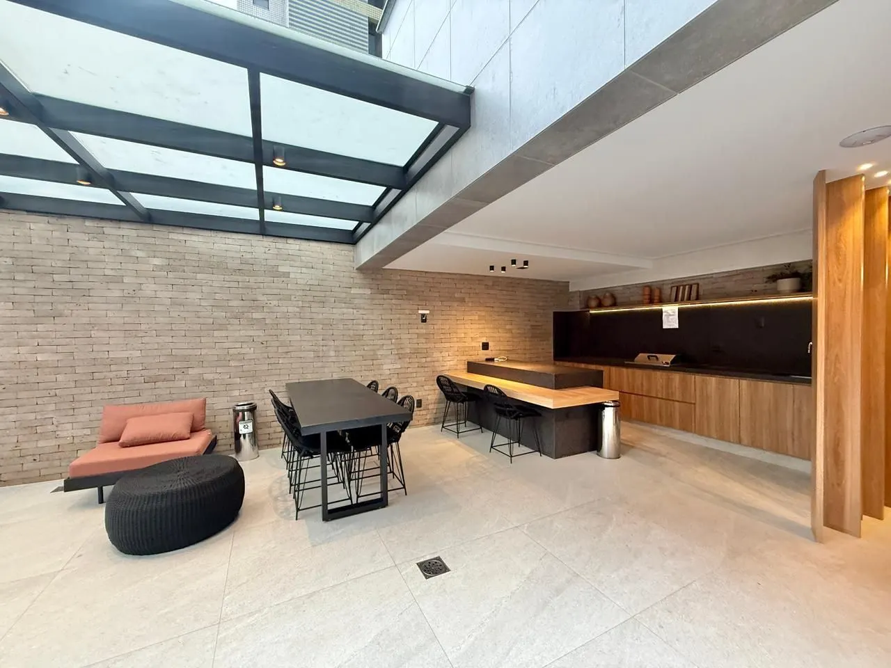 Apartamento no Gutierrez, padrão Capanema, Montado e planejado, ar condicionado, andar alto, lazer, ponto nobre, foto 35