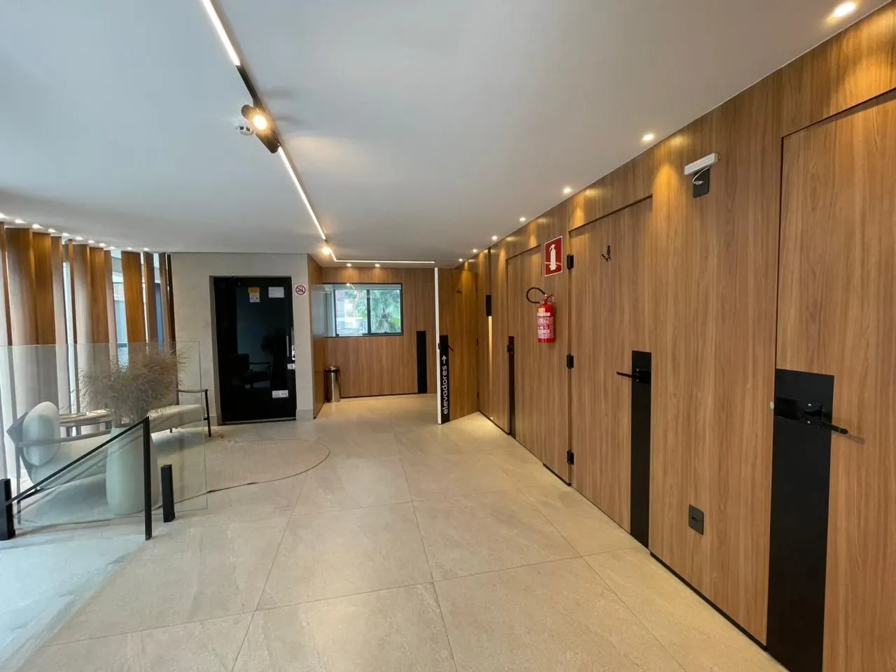 Apartamento no Gutierrez, padrão Capanema, Montado e planejado, ar condicionado, andar alto, lazer, ponto nobre, foto 32