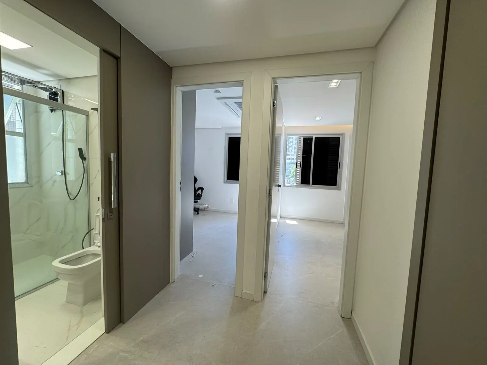 Lindissimo apartamento, bairro de Lourdes shopping Diamond Mall, 110m2, 3qrts, closet, 2 vagas, todo reformado alto padrão, lazer completo, foto 6