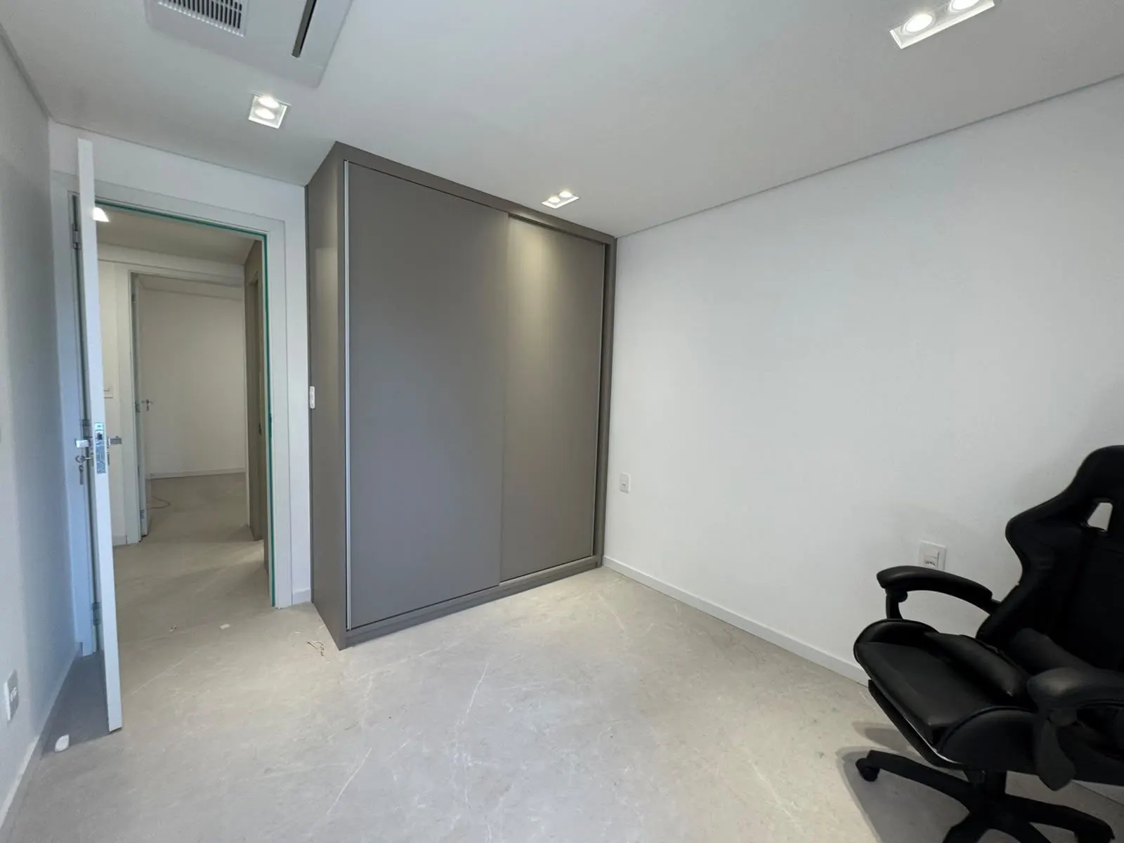 Lindissimo apartamento, bairro de Lourdes shopping Diamond Mall, 110m2, 3qrts, closet, 2 vagas, todo reformado alto padrão, lazer completo, foto 11