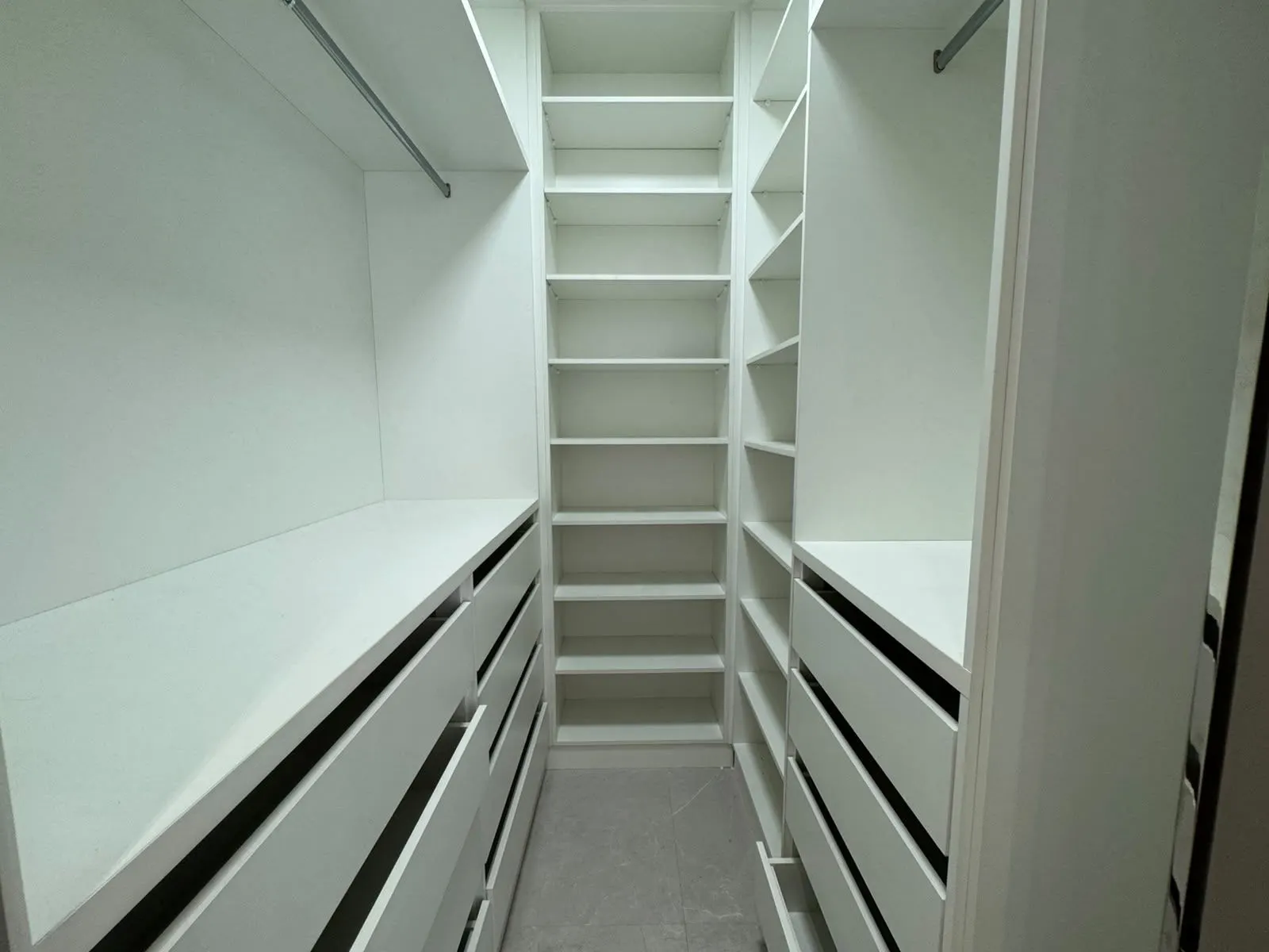 Lindissimo apartamento, bairro de Lourdes shopping Diamond Mall, 110m2, 3qrts, closet, 2 vagas, todo reformado alto padrão, lazer completo, foto 8