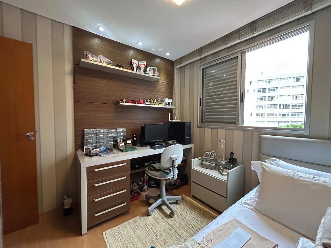Apartamento com 200m², 4 quartos e 3 vagas. Serra. miniatura 13