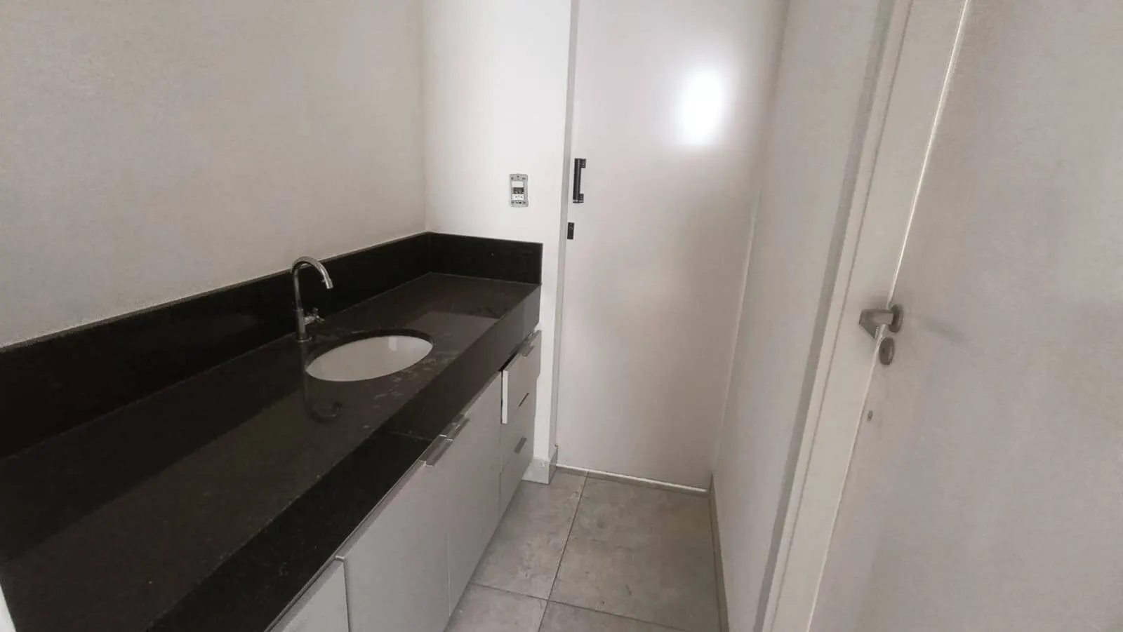 Apartamento com 3 quartos, oportunidade do bairro Sion. miniatura 15