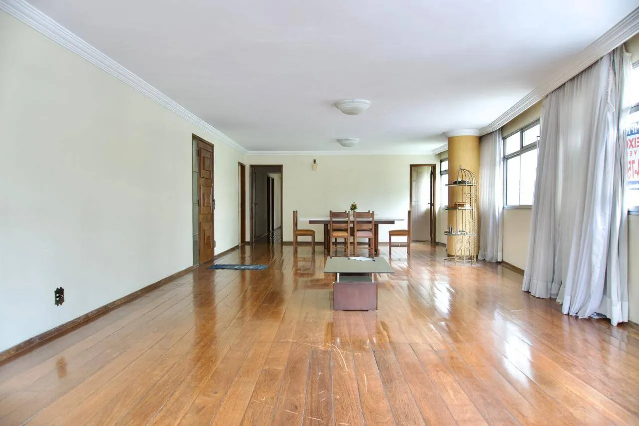 Apartamento à Venda em Lourdes | Em Frente à Praça da Assembleia |4 Quartos miniatura 3