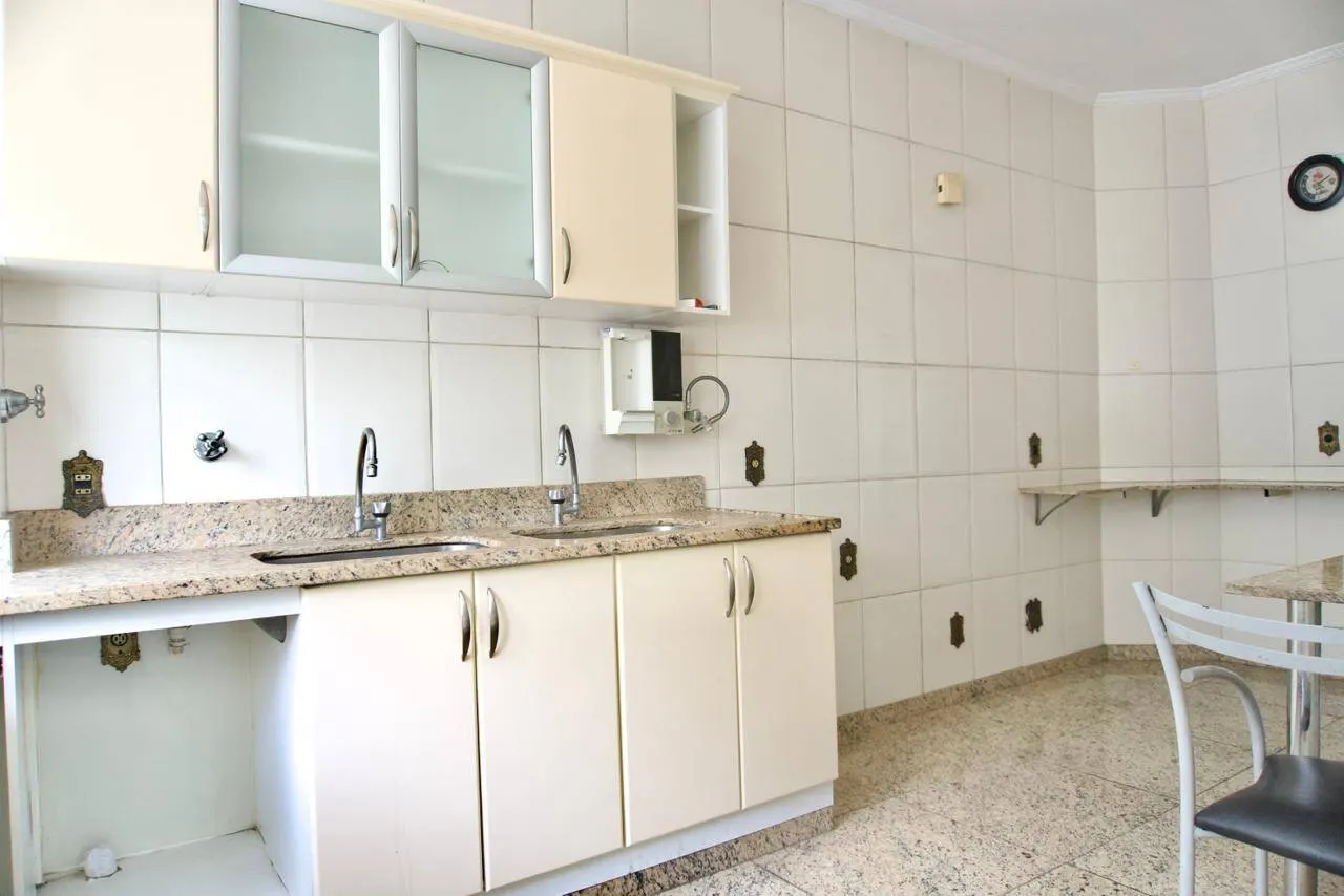 Apartamento à Venda em Lourdes | Em Frente à Praça da Assembleia |4 Quartos miniatura 21