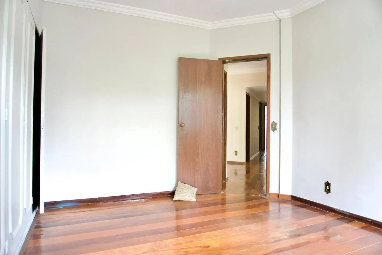 Apartamento à Venda em Lourdes | Em Frente à Praça da Assembleia |4 Quartos miniatura 10