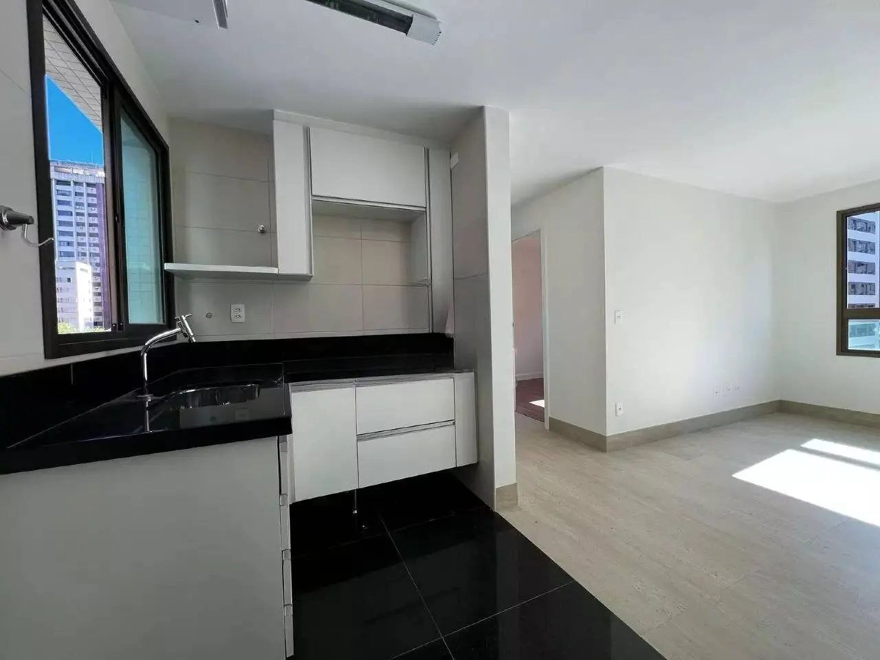 Apartamento à venda no Lourdes – 2 quartos, suíte e 2 vagas livres. miniatura 12