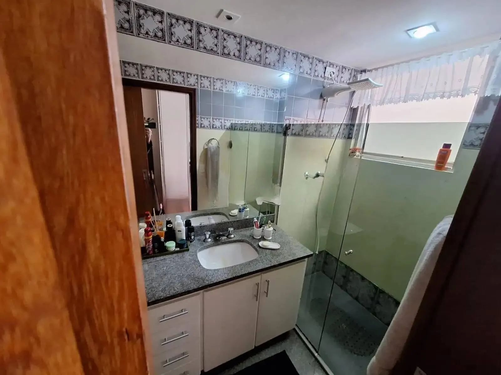 Exclusivo Apartamento de 181m² com 04 Quartos no Lourdes miniatura 15