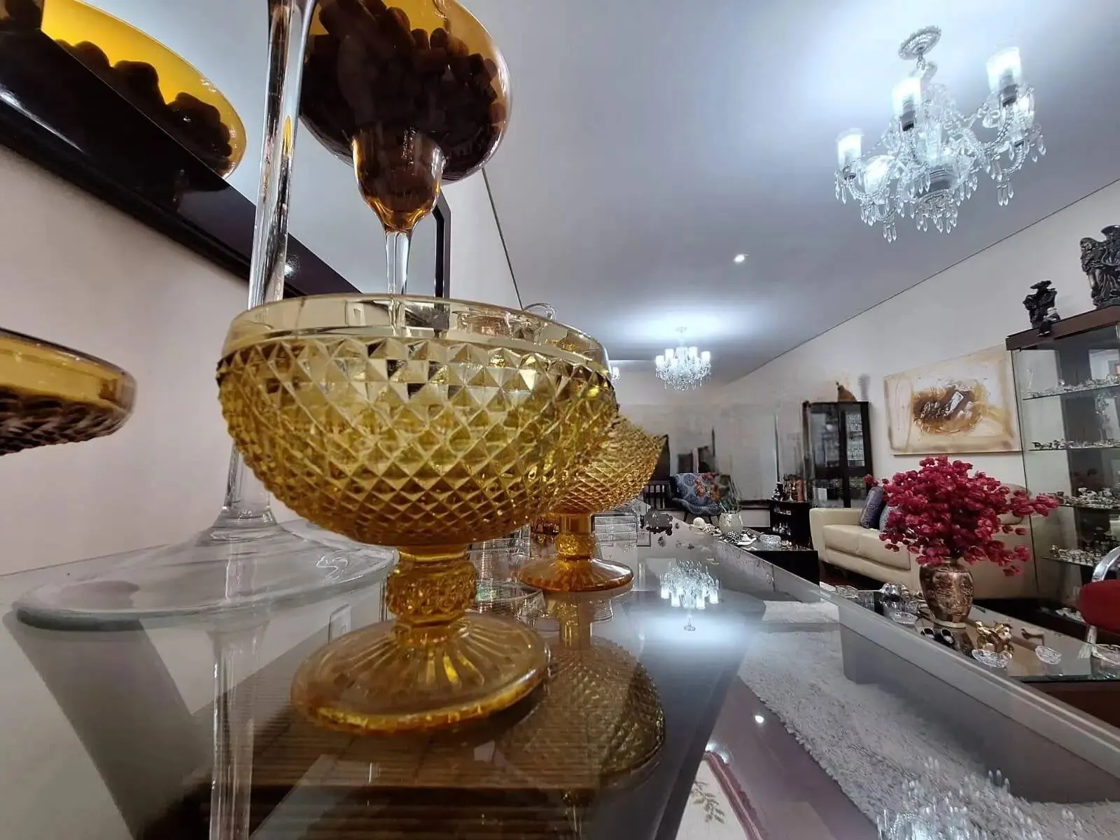 Exclusivo Apartamento de 181m² com 04 Quartos no Lourdes miniatura 4