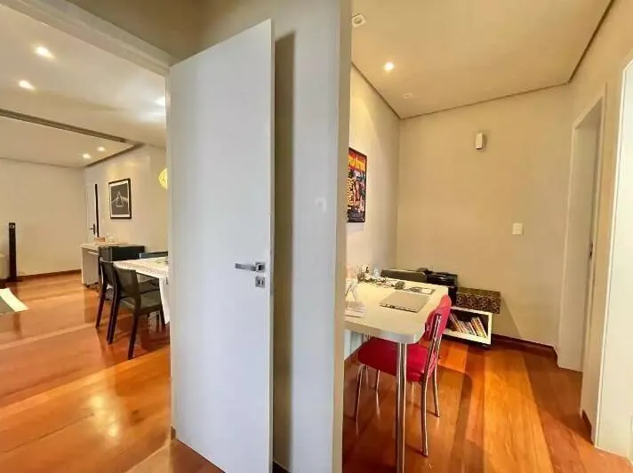 Apartamento com 3 Quartos, Suíte E Lazer Completo na Savassi !!!!! miniatura 7