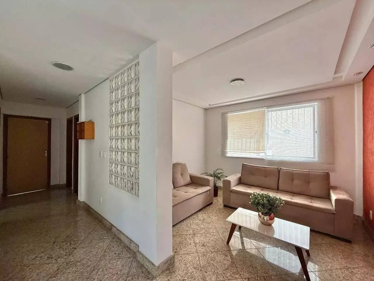 Apartamento com 3 Quartos, Suíte e 2 Vagas cabem 4 carros. Santo Antônio., foto 14