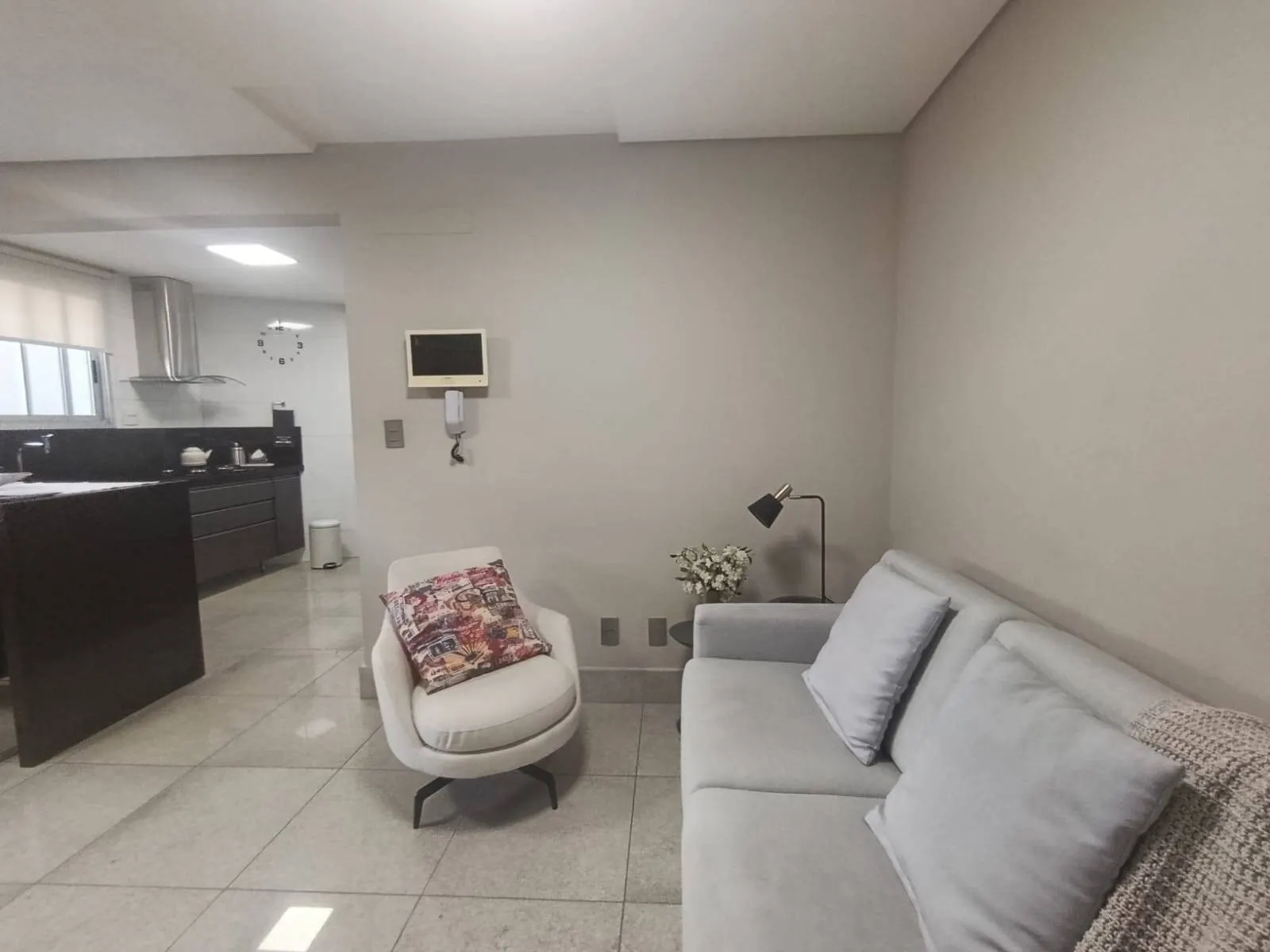 Apartamento à Venda no Lourdes | 2 Quartos | Suíte | 2 Vagas
