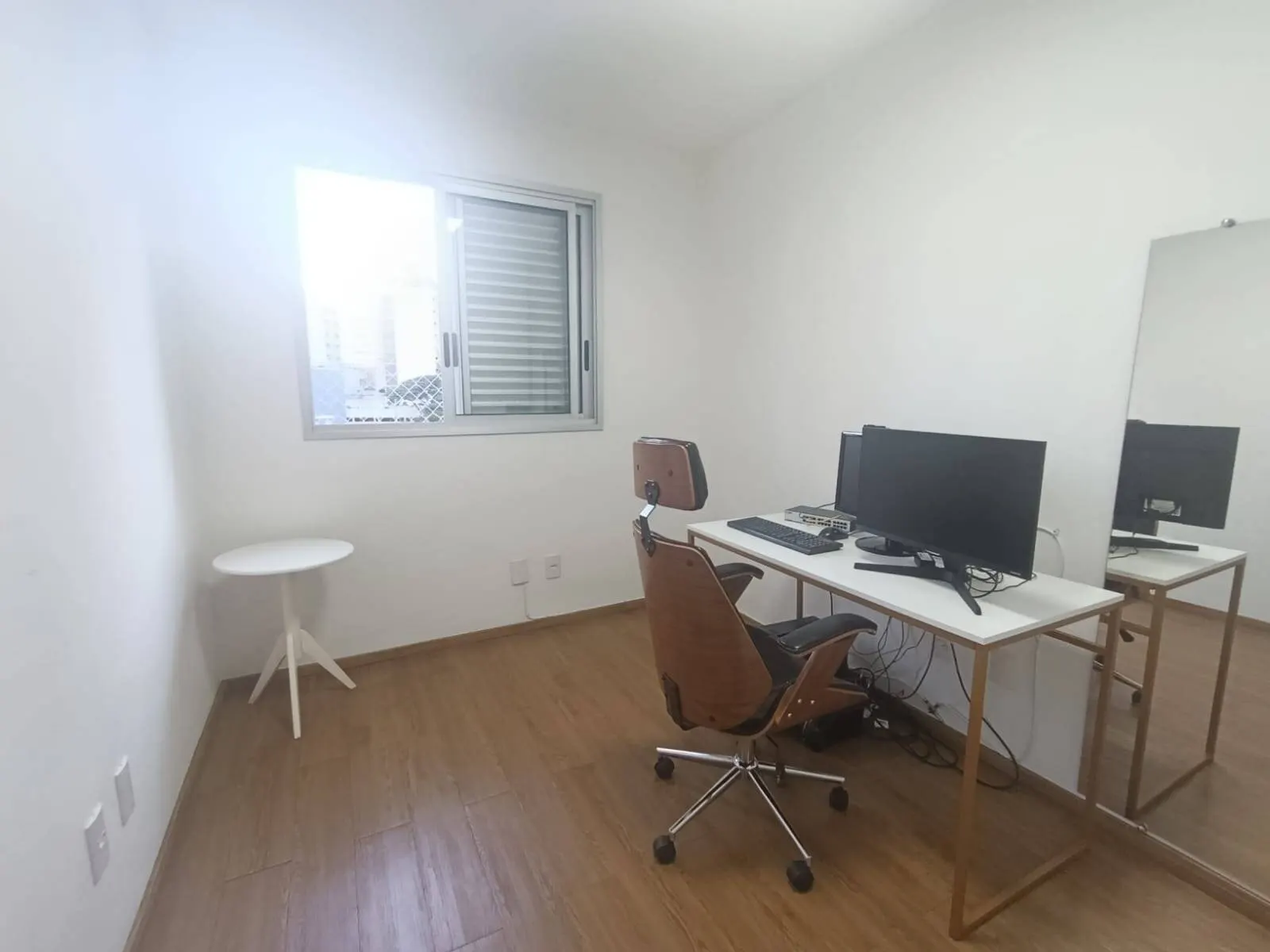 Apartamento à Venda no Lourdes | 2 Quartos | Suíte | 2 Vagas, foto 5