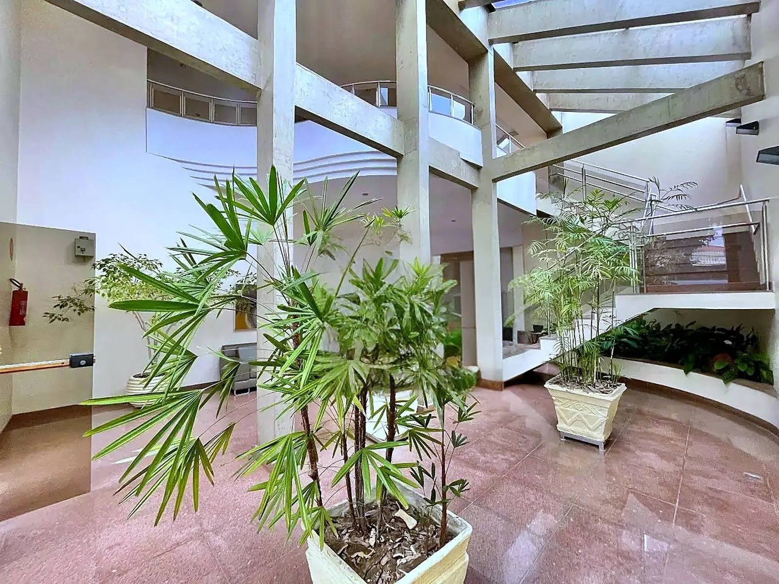 Apartamento com 3 Quartos à Venda no Funcionários | 115 m² | 1 Suíte |2 Vgs miniatura 16